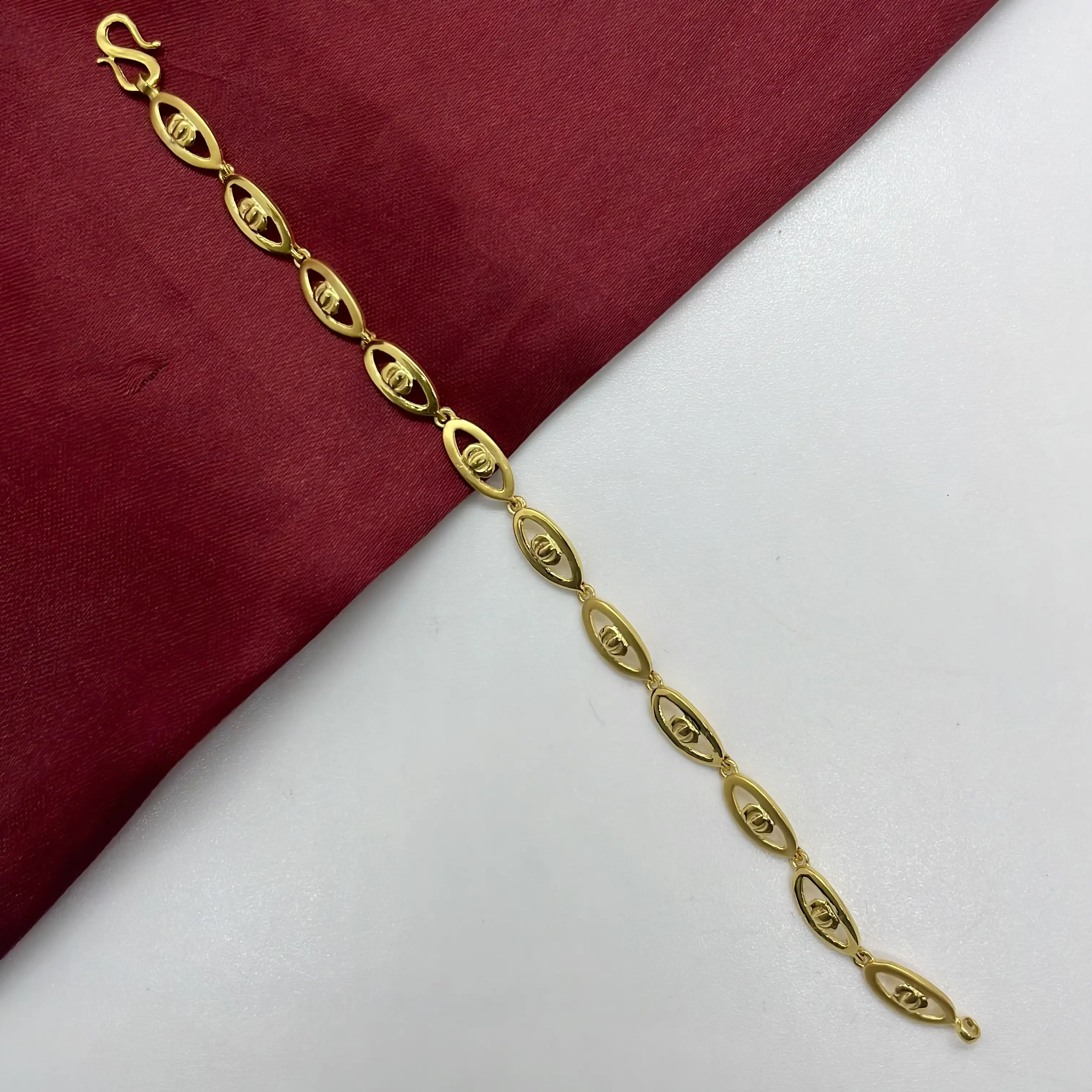 Ladies Bracelet