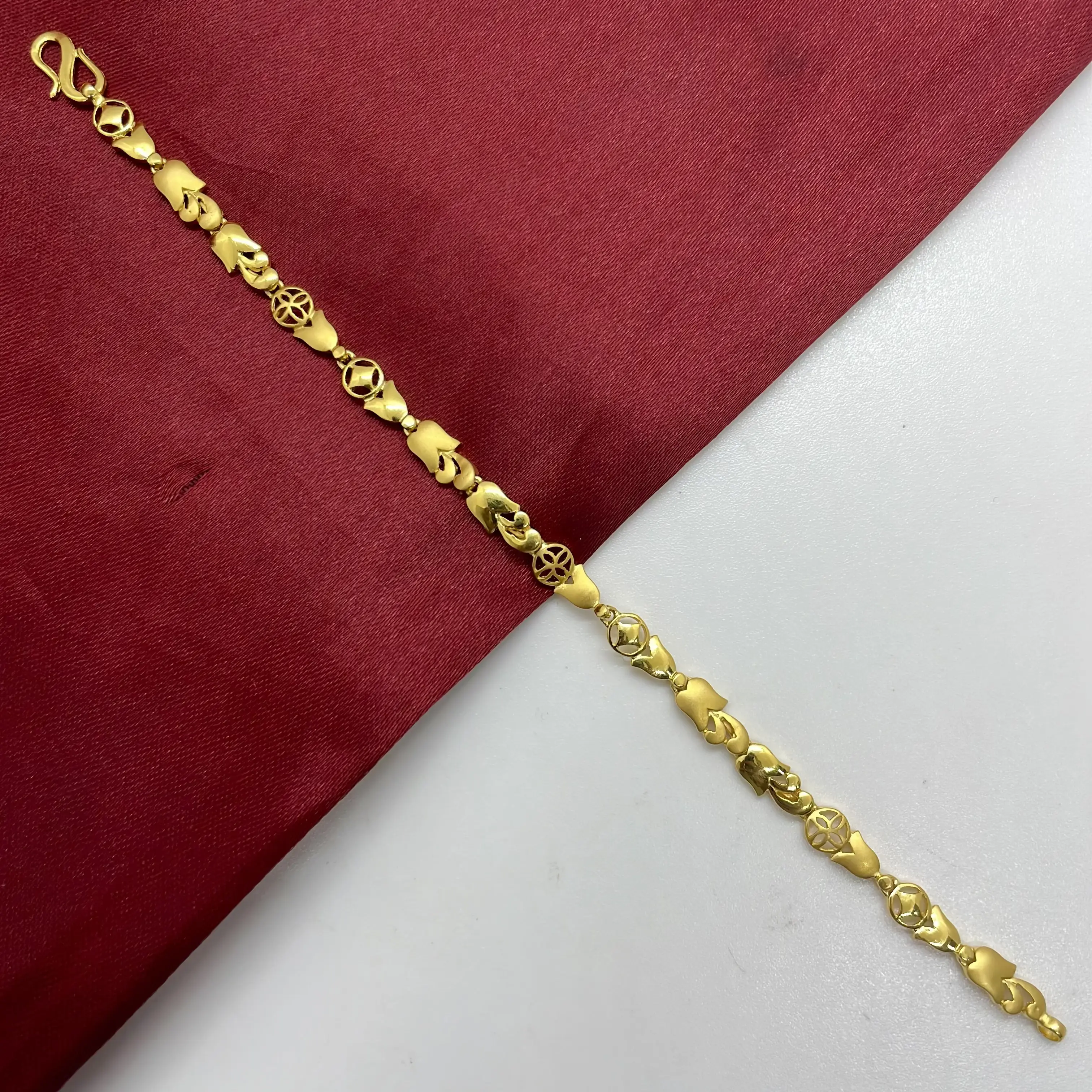Ladies Bracelet