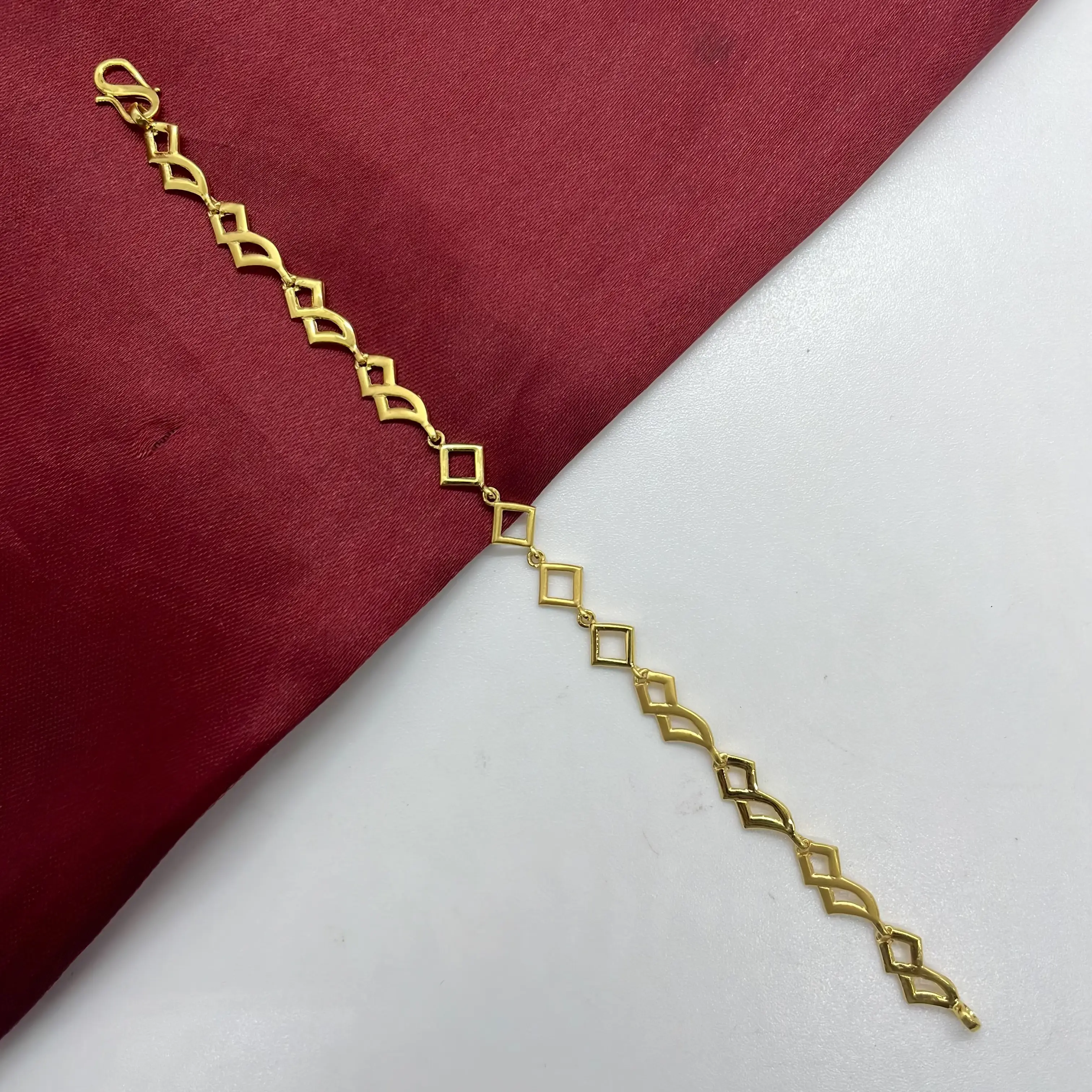 Ladies Bracelet
