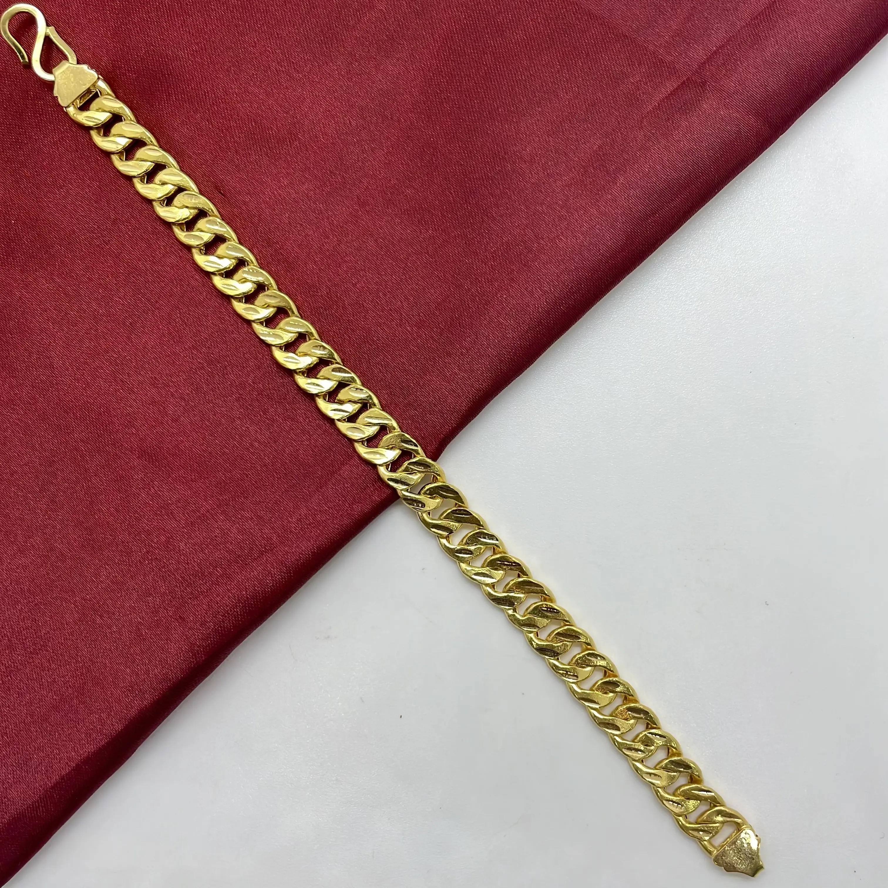 Fancy Hollow Bracelet