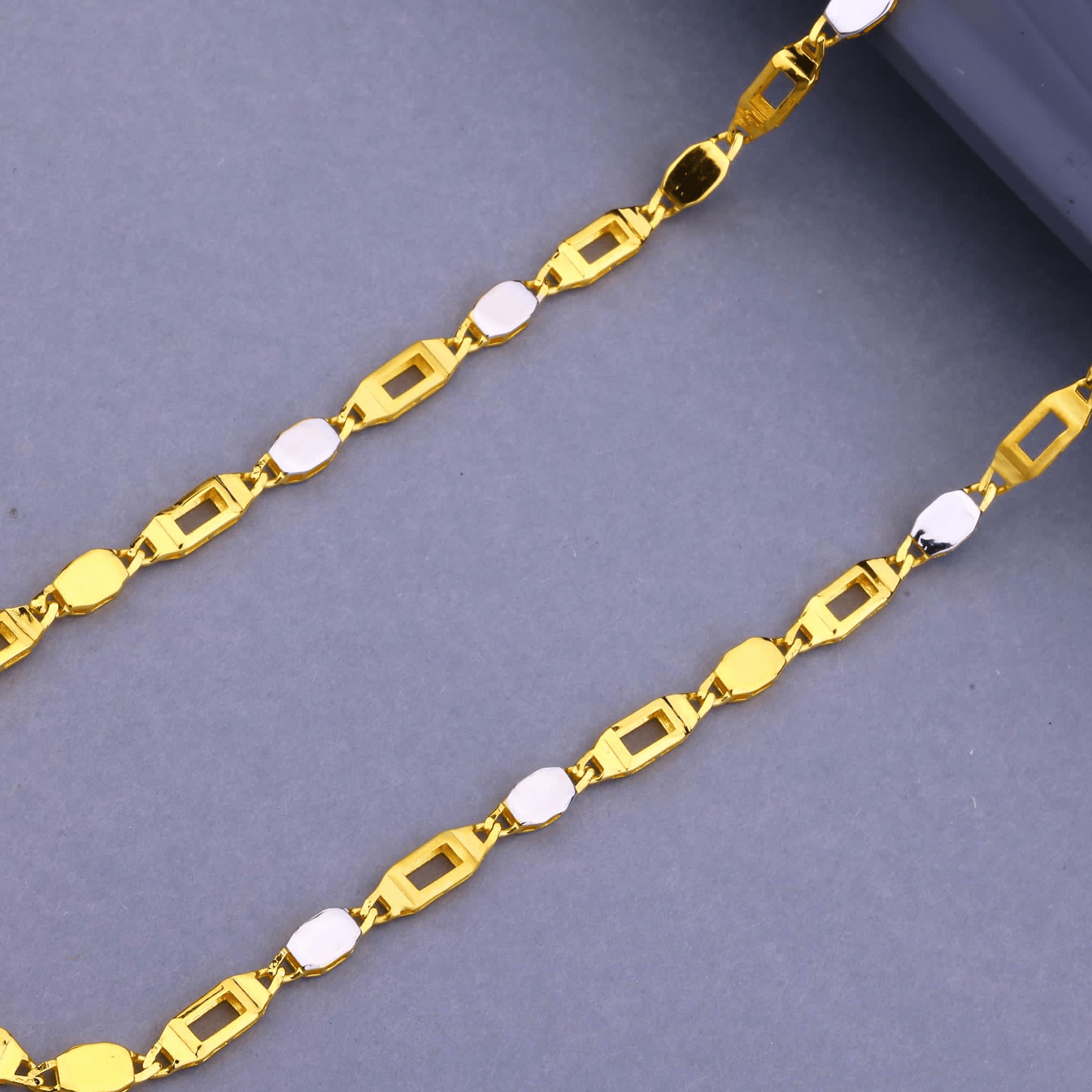 Exclusive Chain