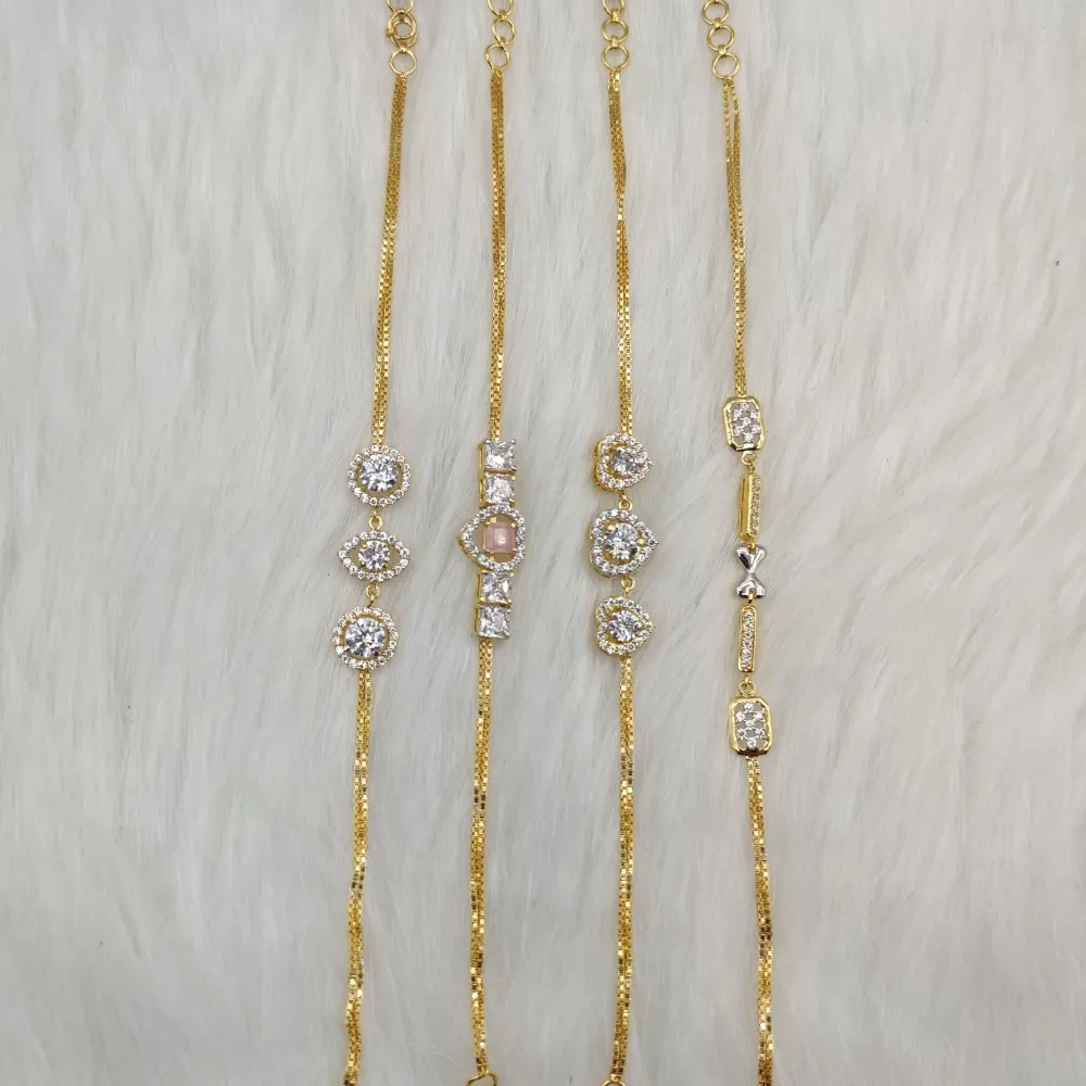 Deluxe L Bracelet