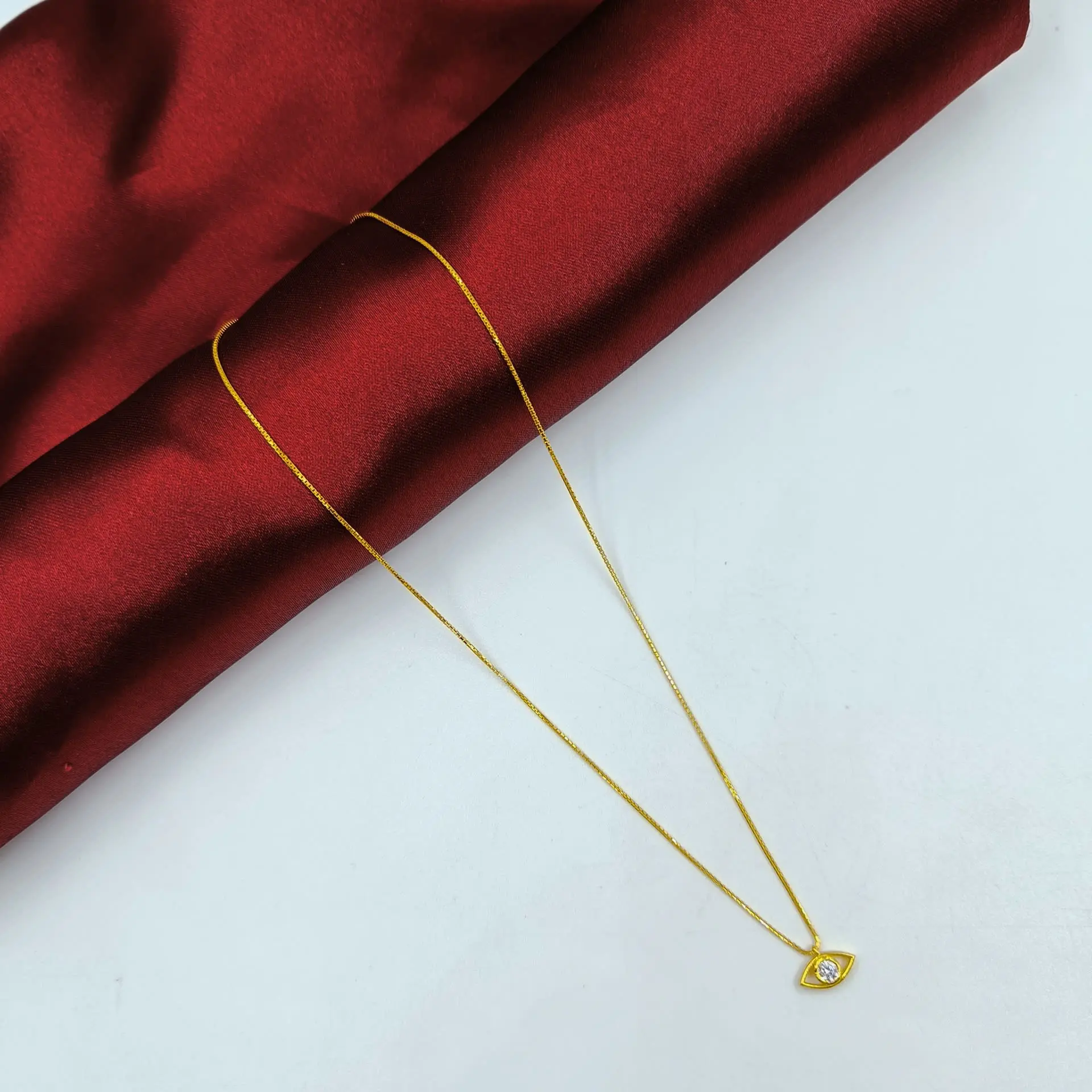 Facet Chain