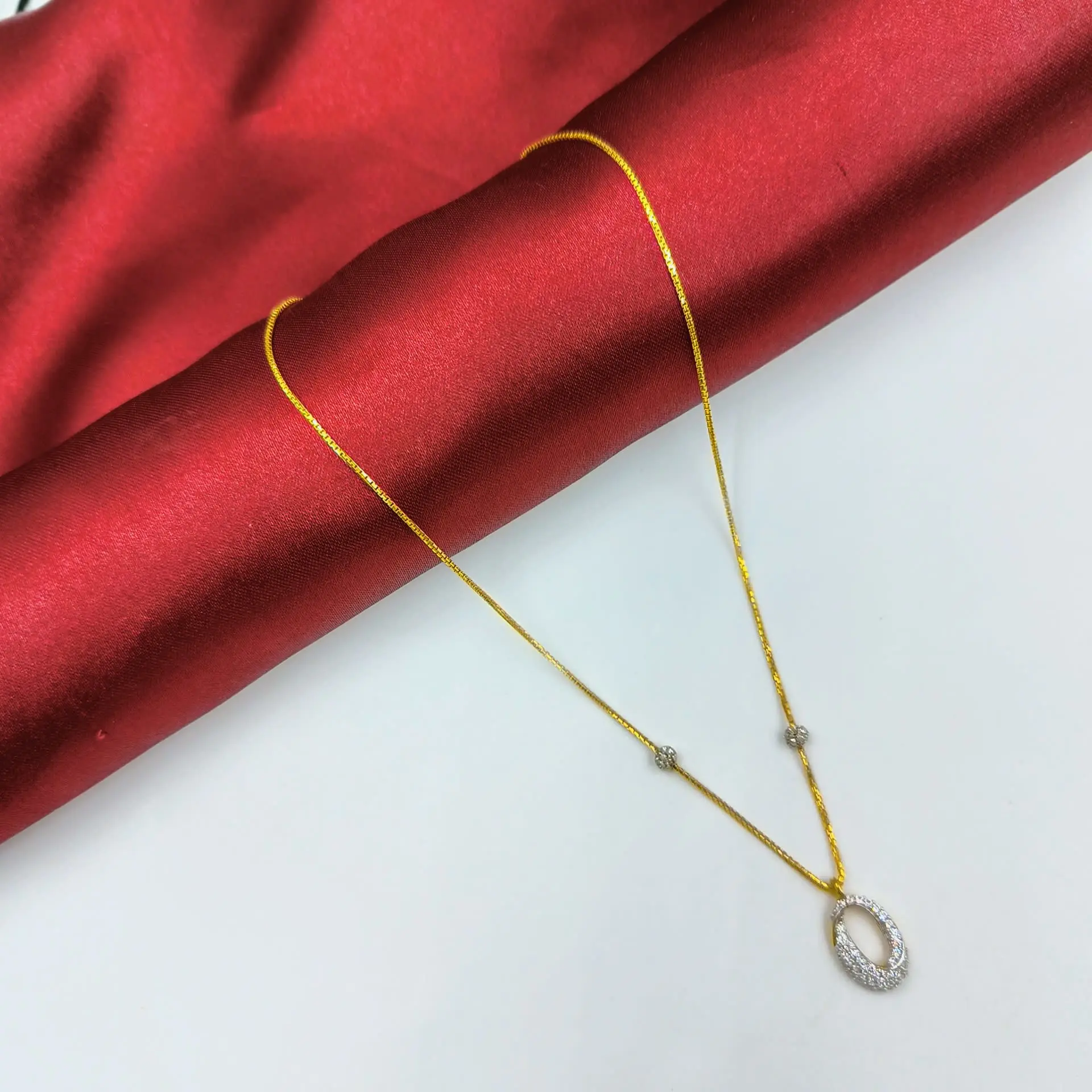 Facet Chain