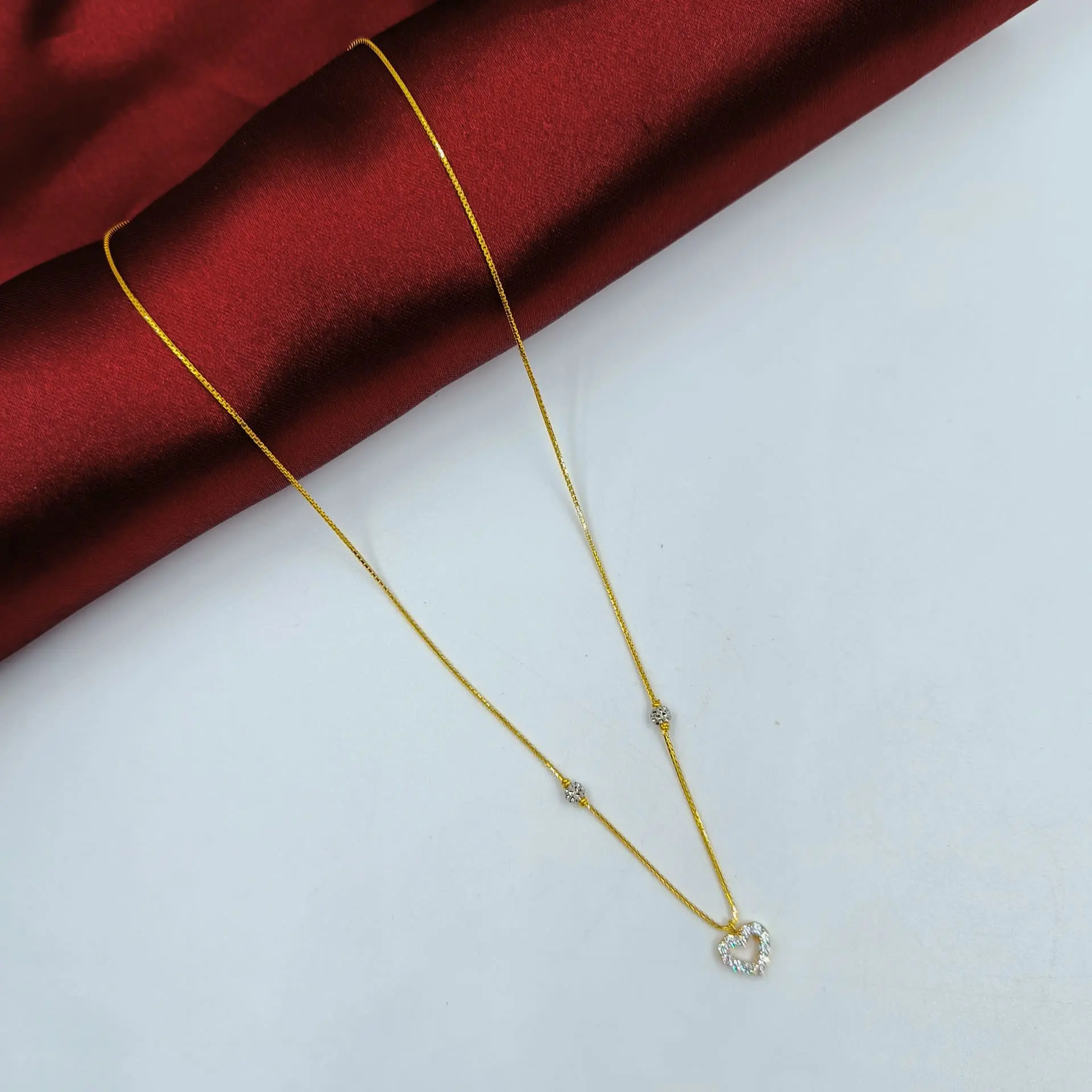 Facet Chain