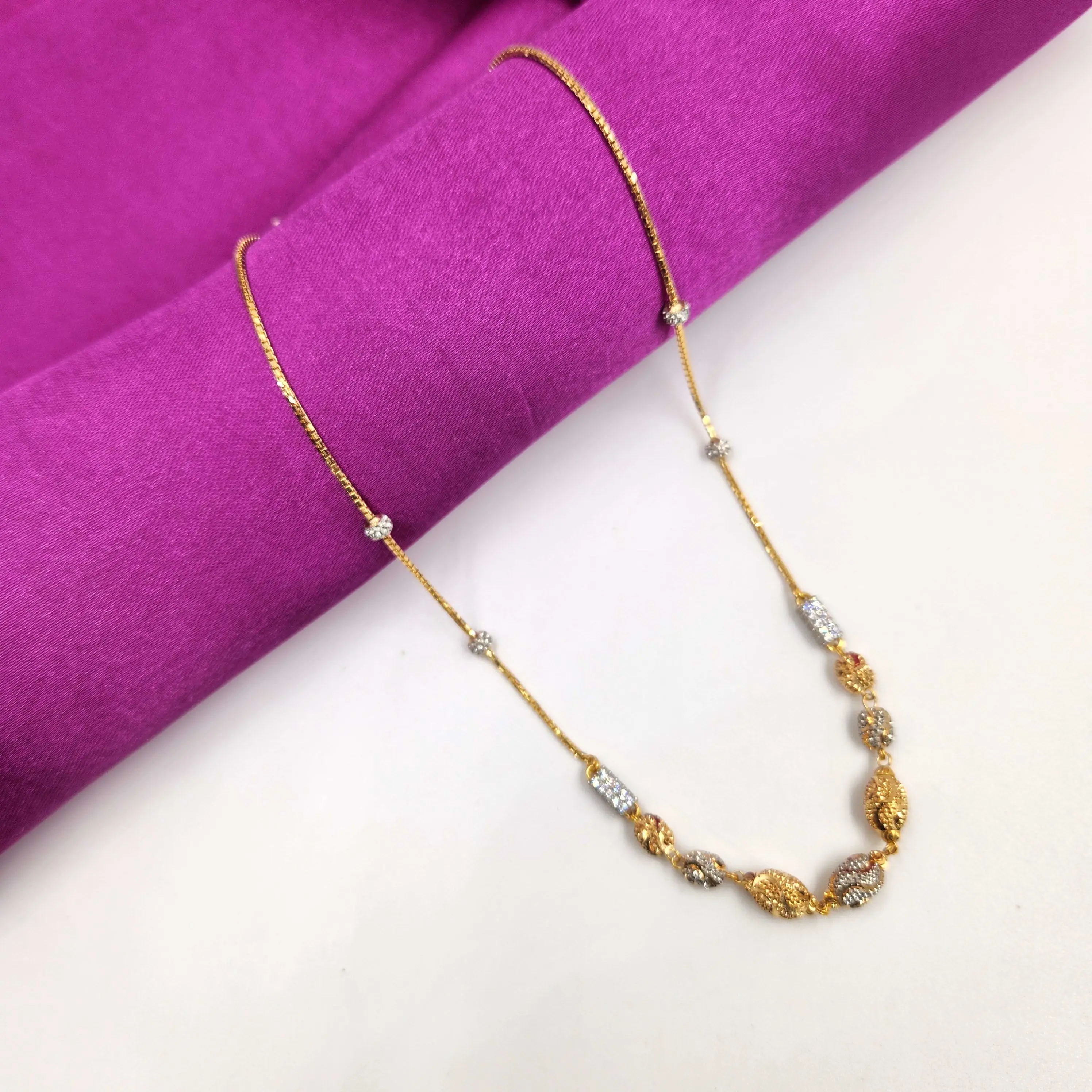 Facet Chain