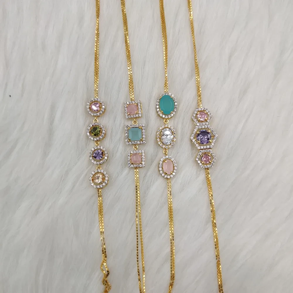 Deluxe L Bracelet