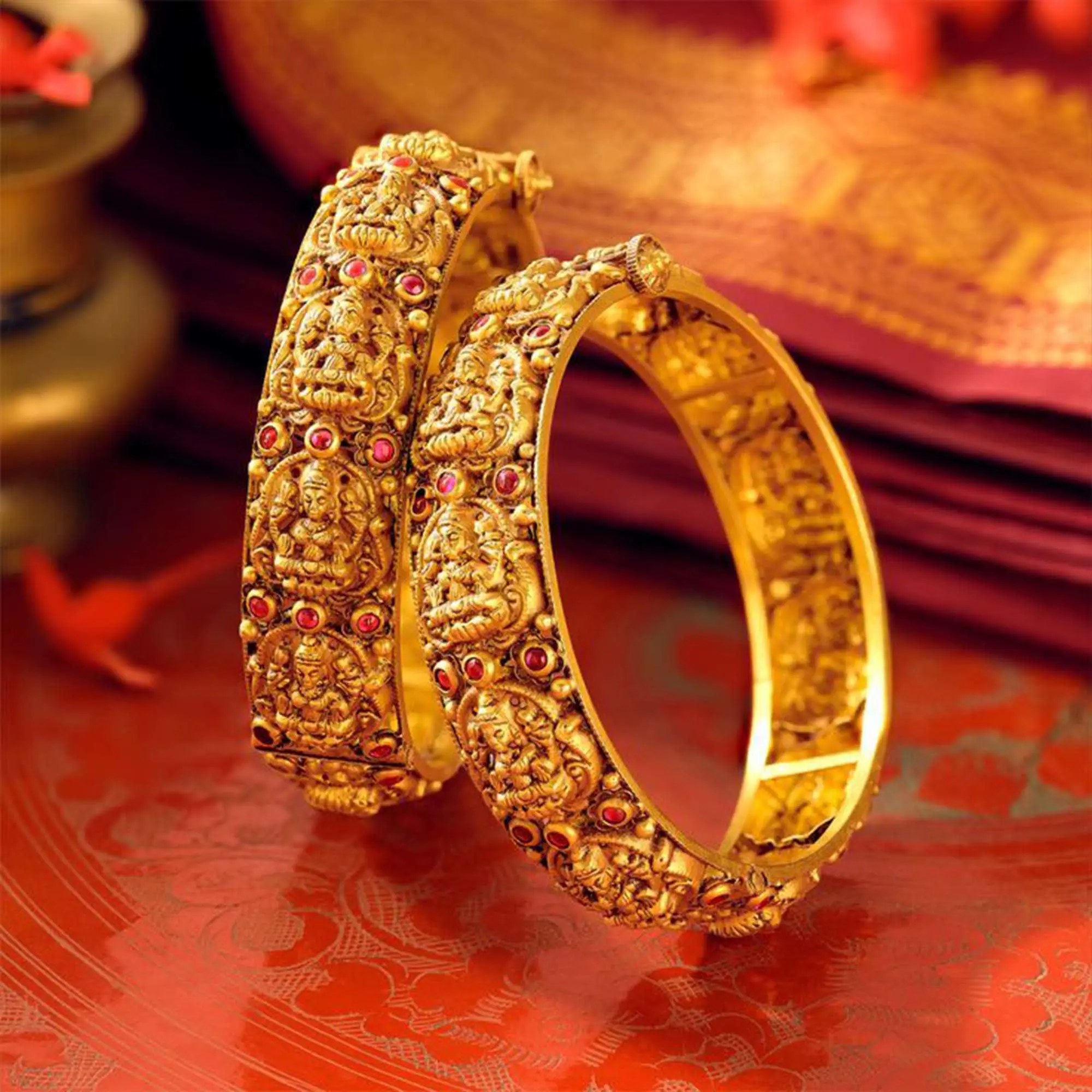 Ekantika Bangles