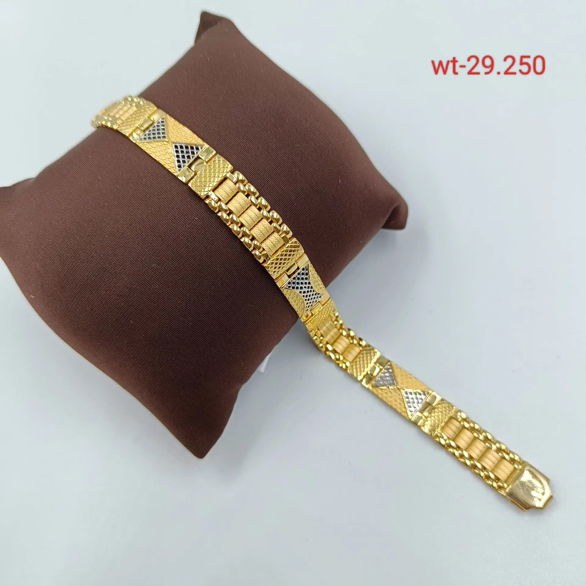 Casting Bracelet