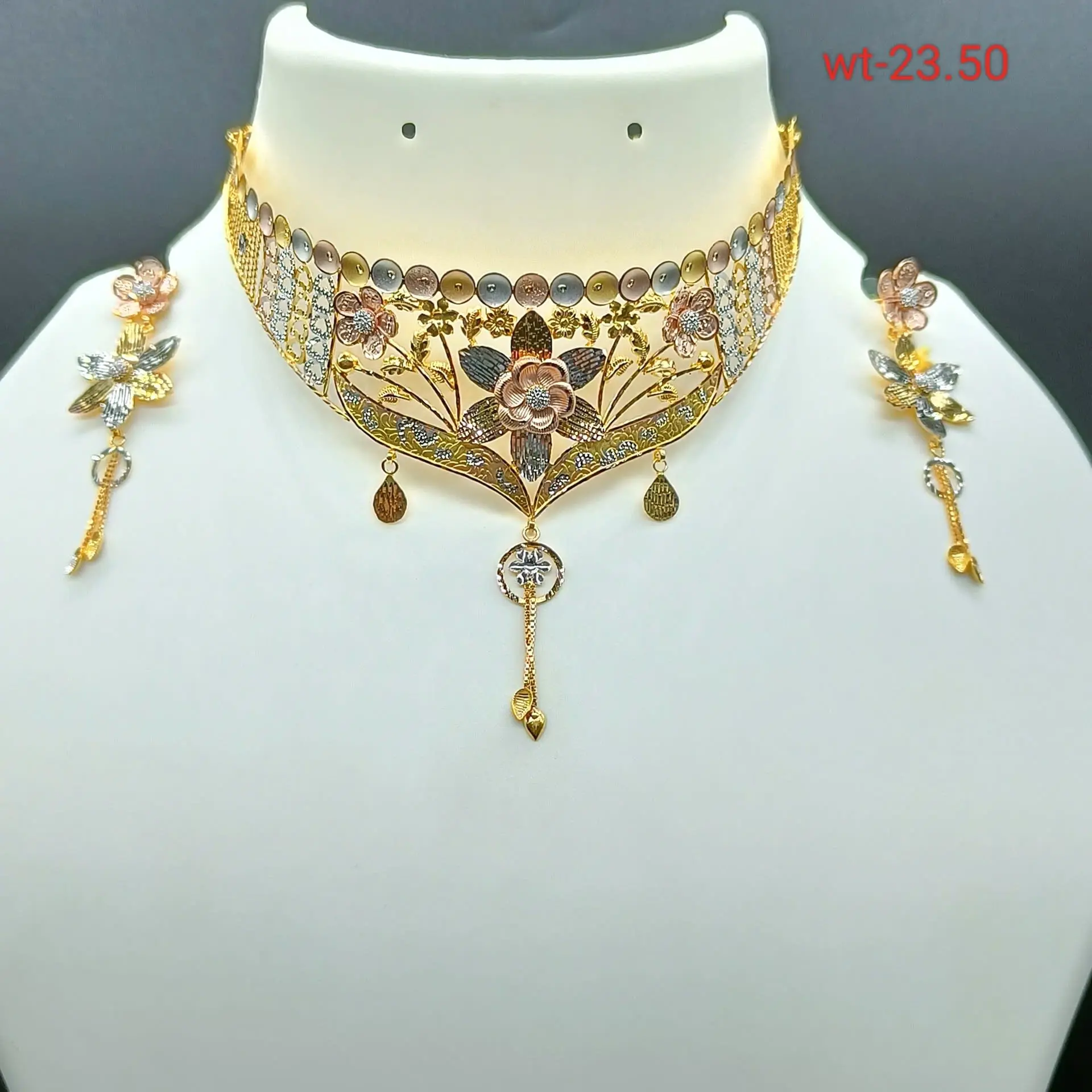 Antique Choker