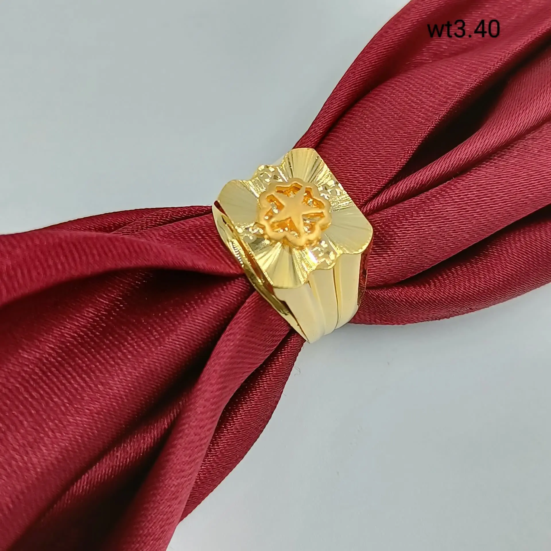 Mens Hong Kong