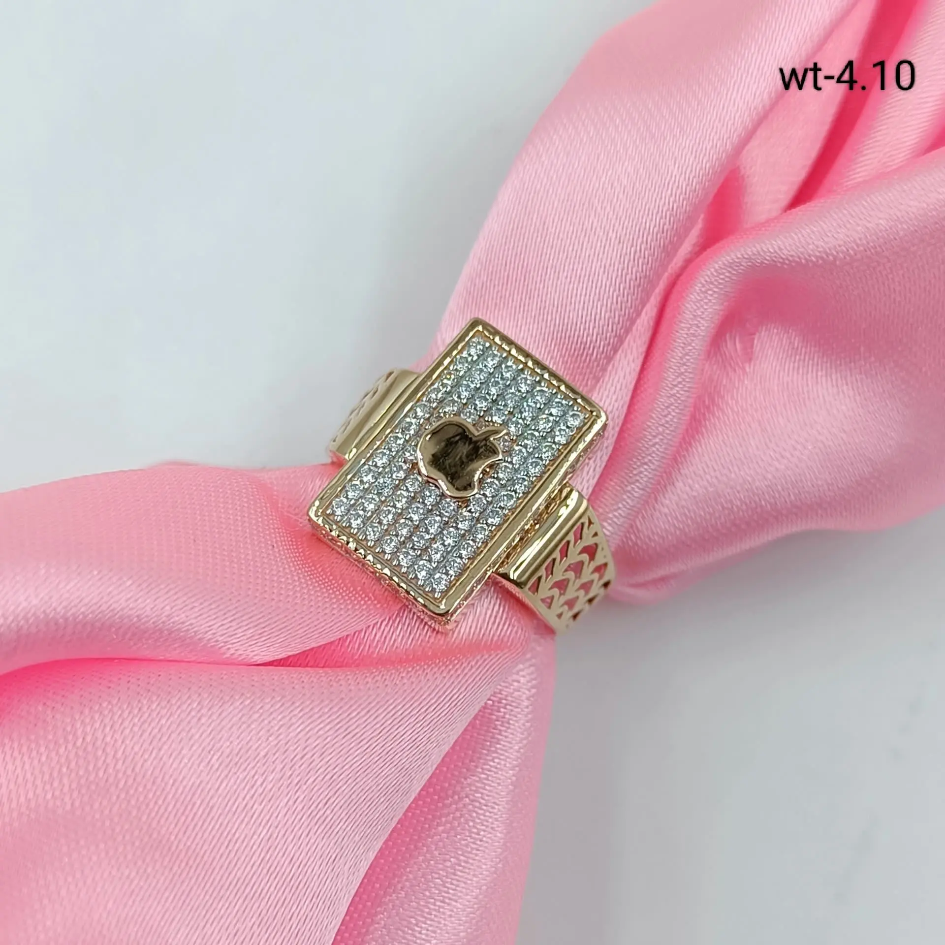 Rose Gold Ladies Ring