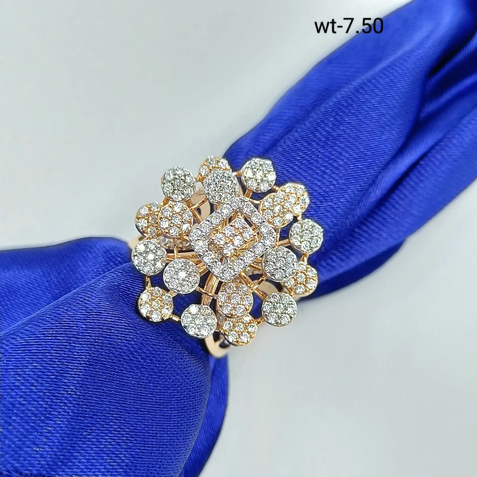 Rose Gold Ledie Ring