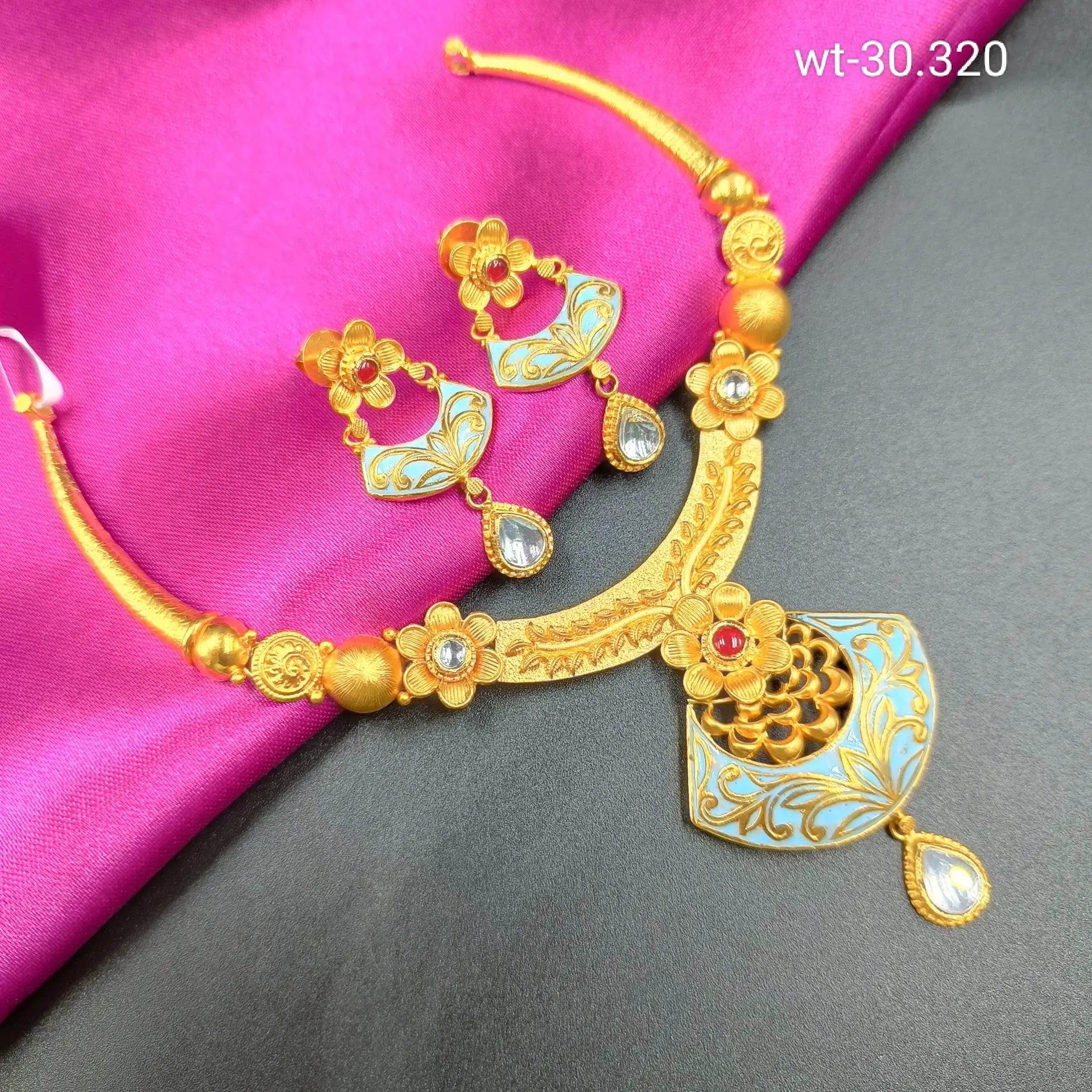 Antique Choker