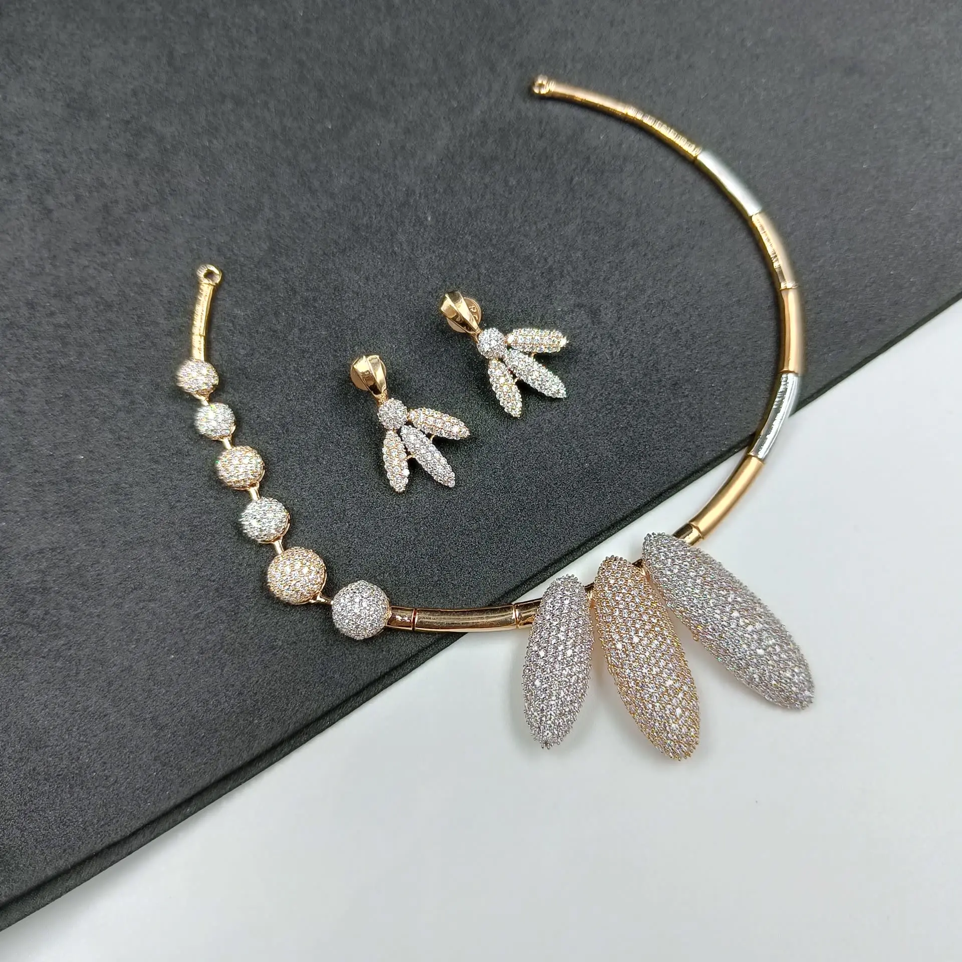 Rose Gold Necklace Short