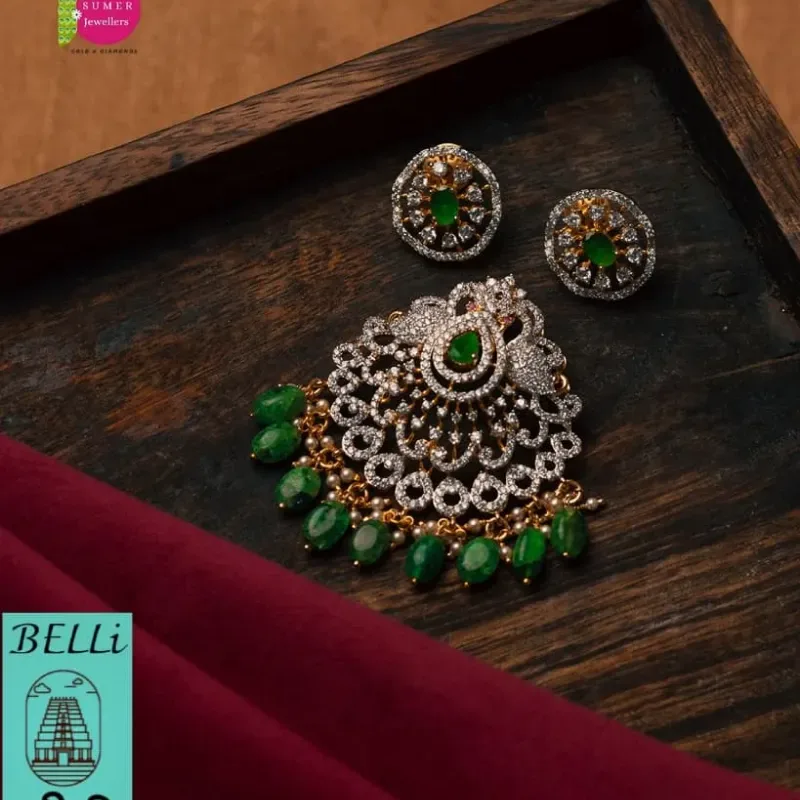 PENDENT SET