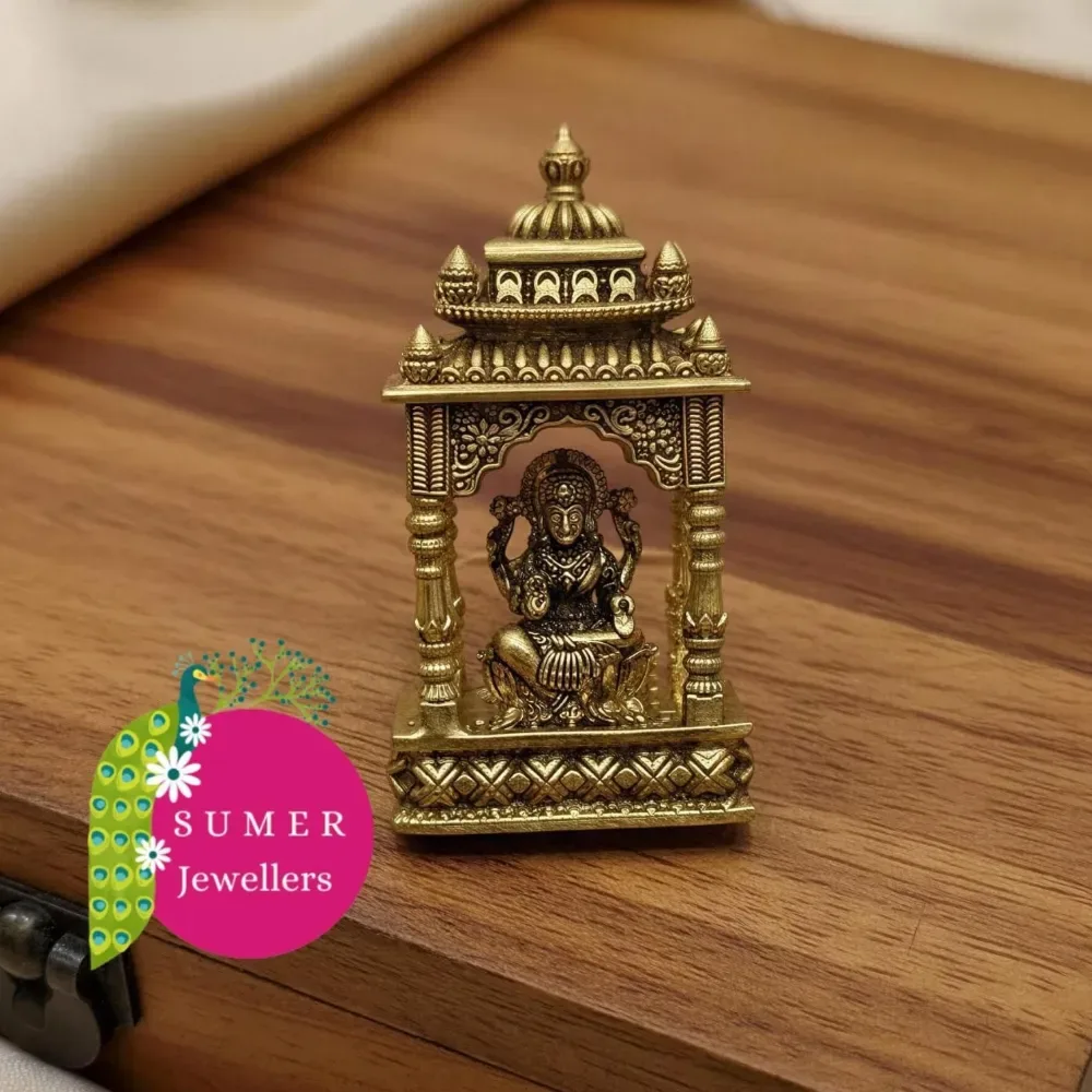 GOLD IDOL