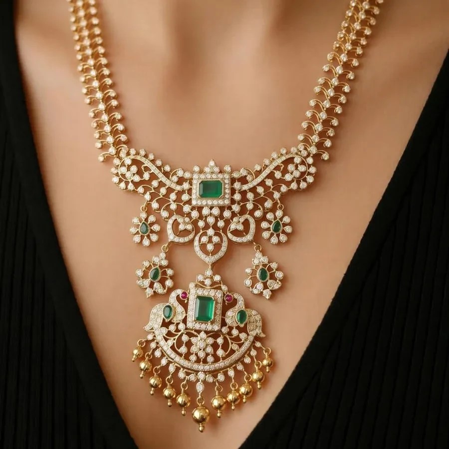 DIAMOND NECKLACE
