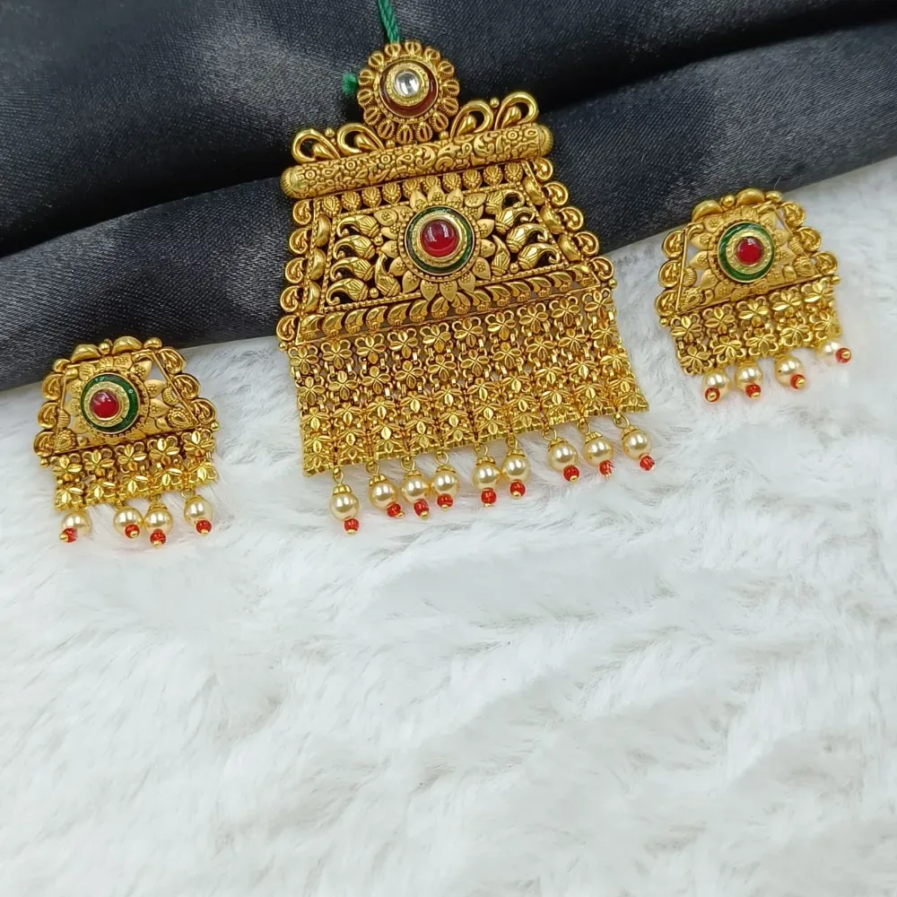Pendant Set