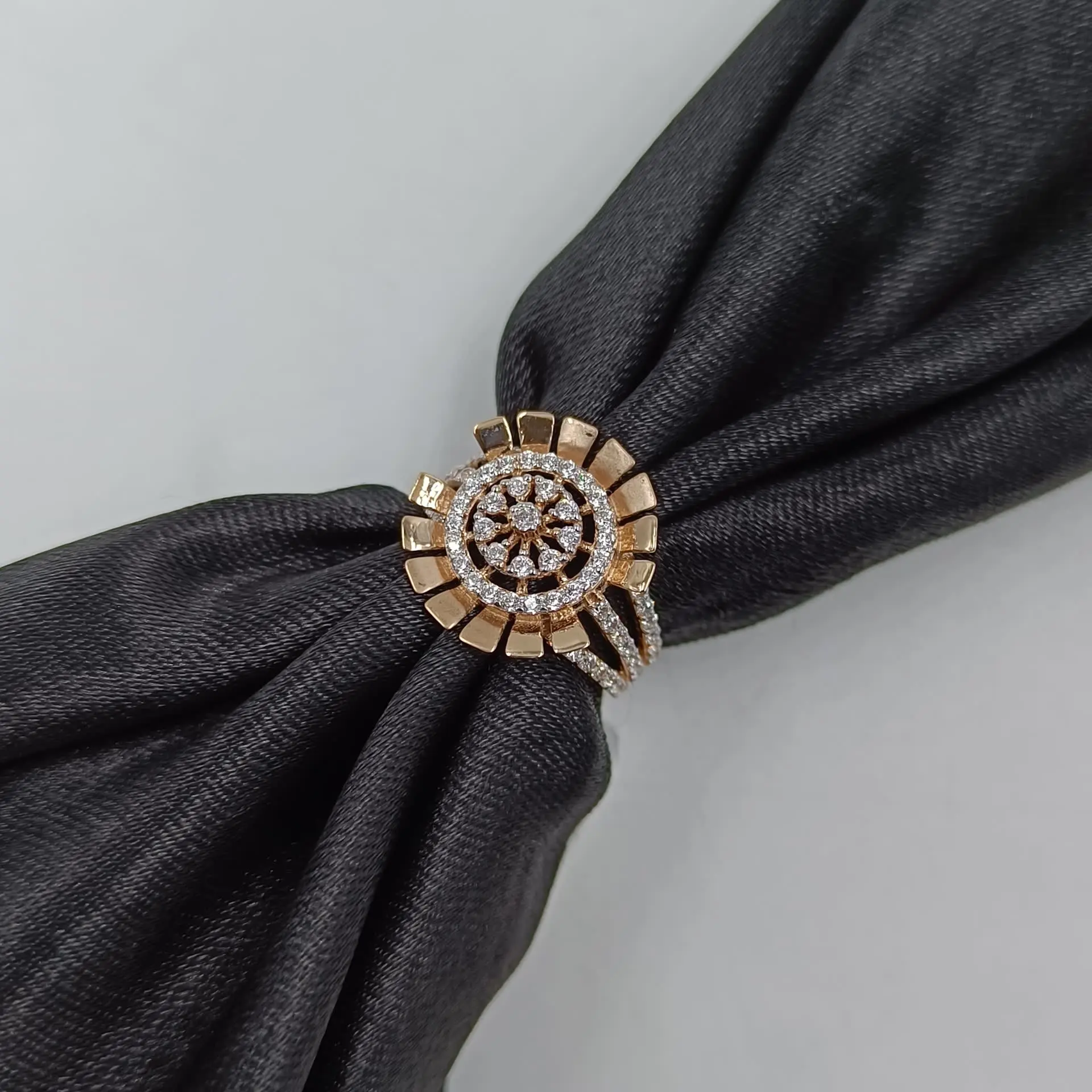 Cocktail Facny Cz Ring