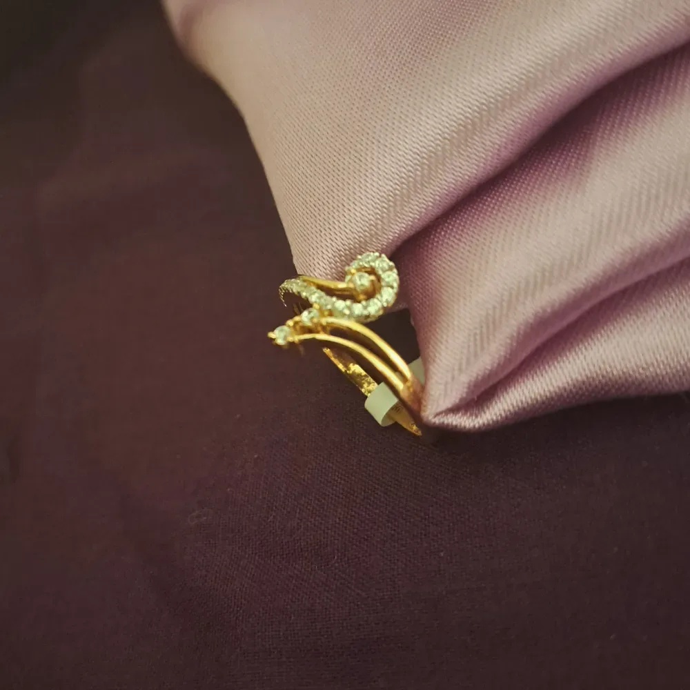 Classic Gold Ring