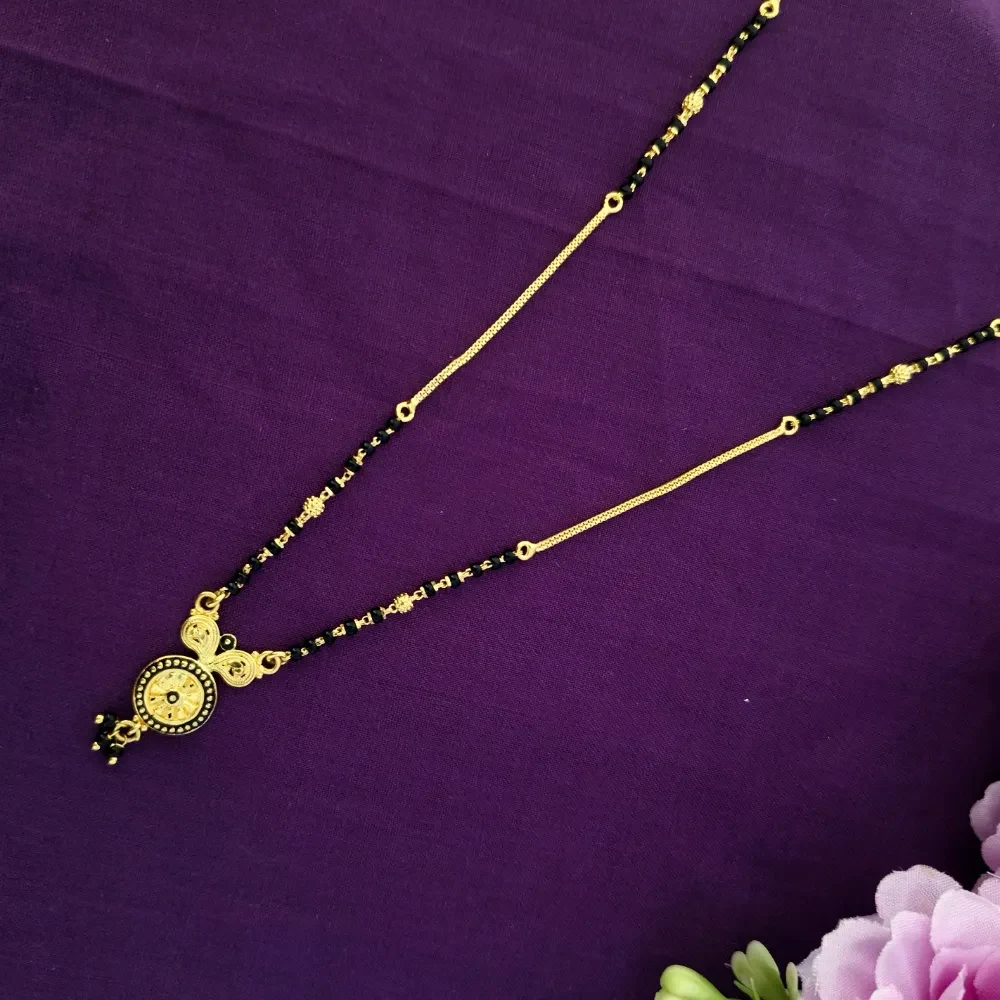 Minimalist Short Mangalsutra