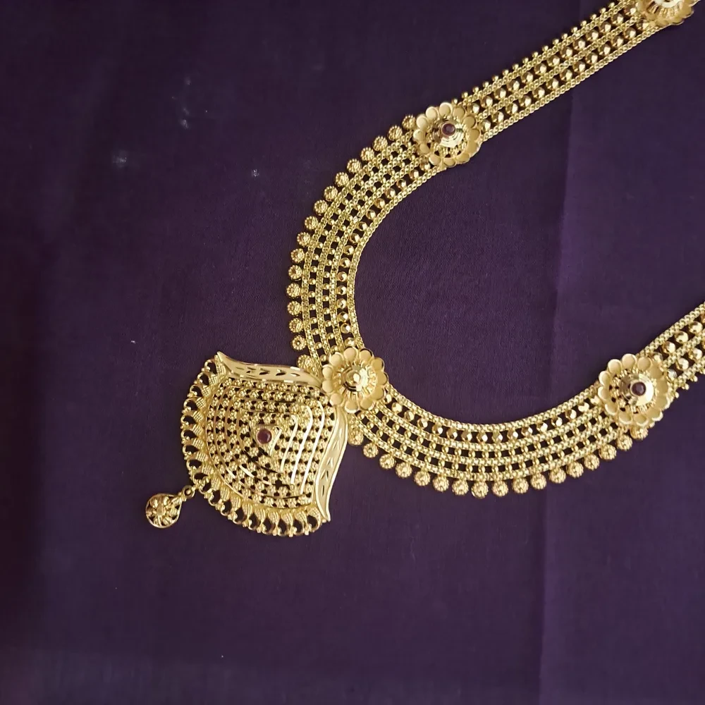 Classic Necklace