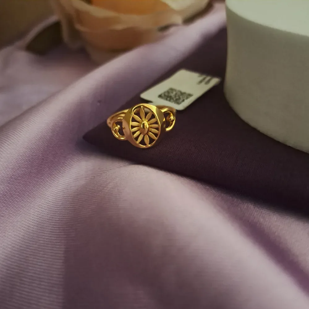 Beautiful Gold Ring