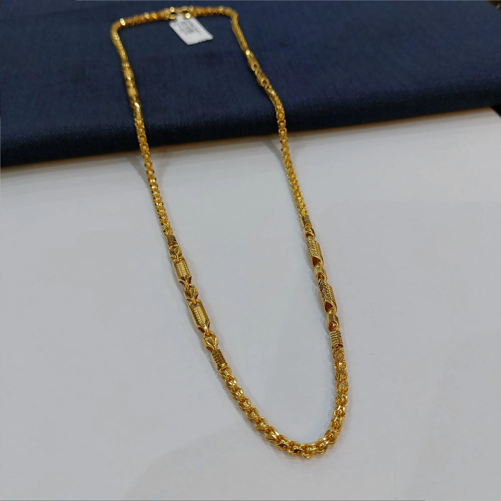 Trendy Gold Gents Chain