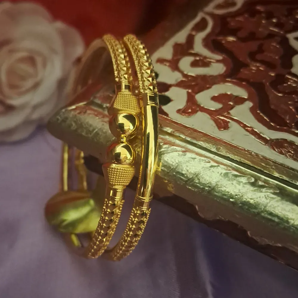 trendy Bangles