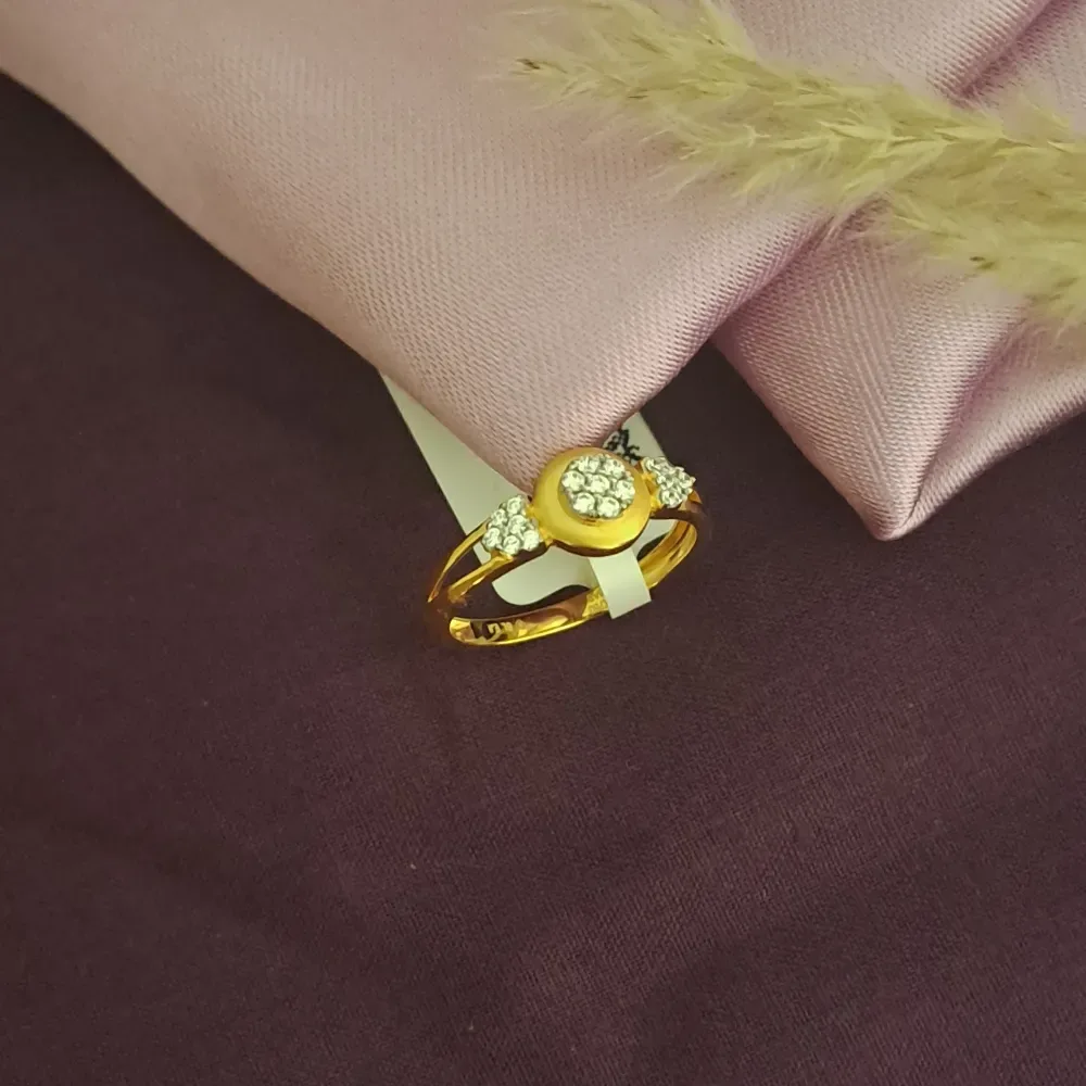 18k Gold Ring