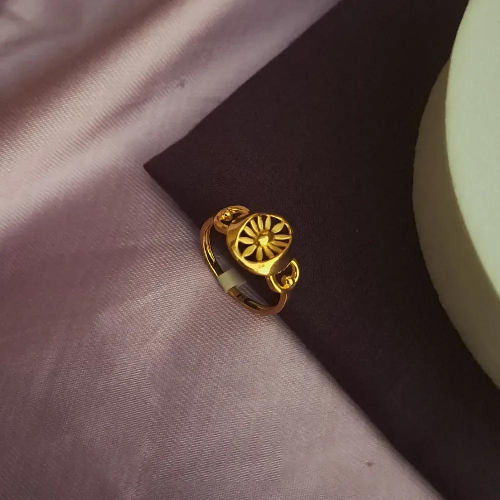 Beautiful Gold Ring