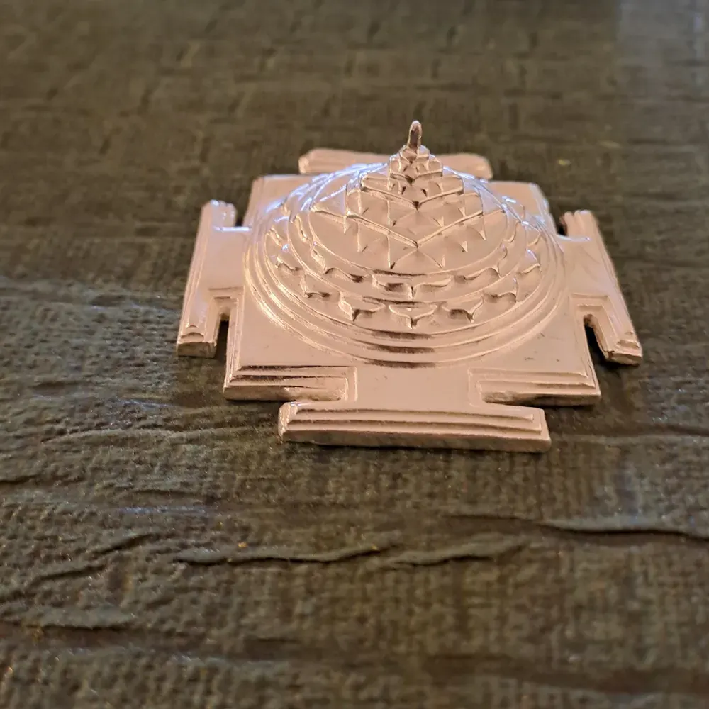 Silver Shree Yanta
