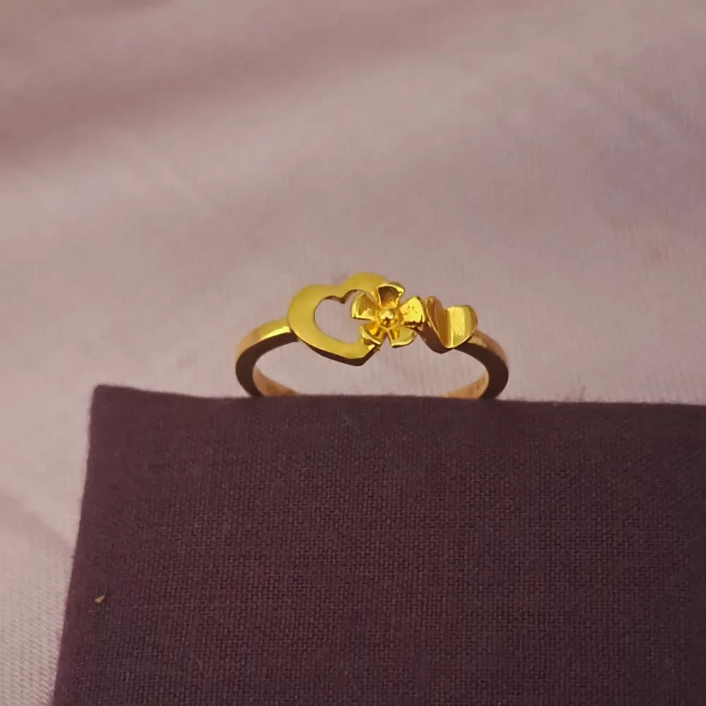 Hearts Gold Ring