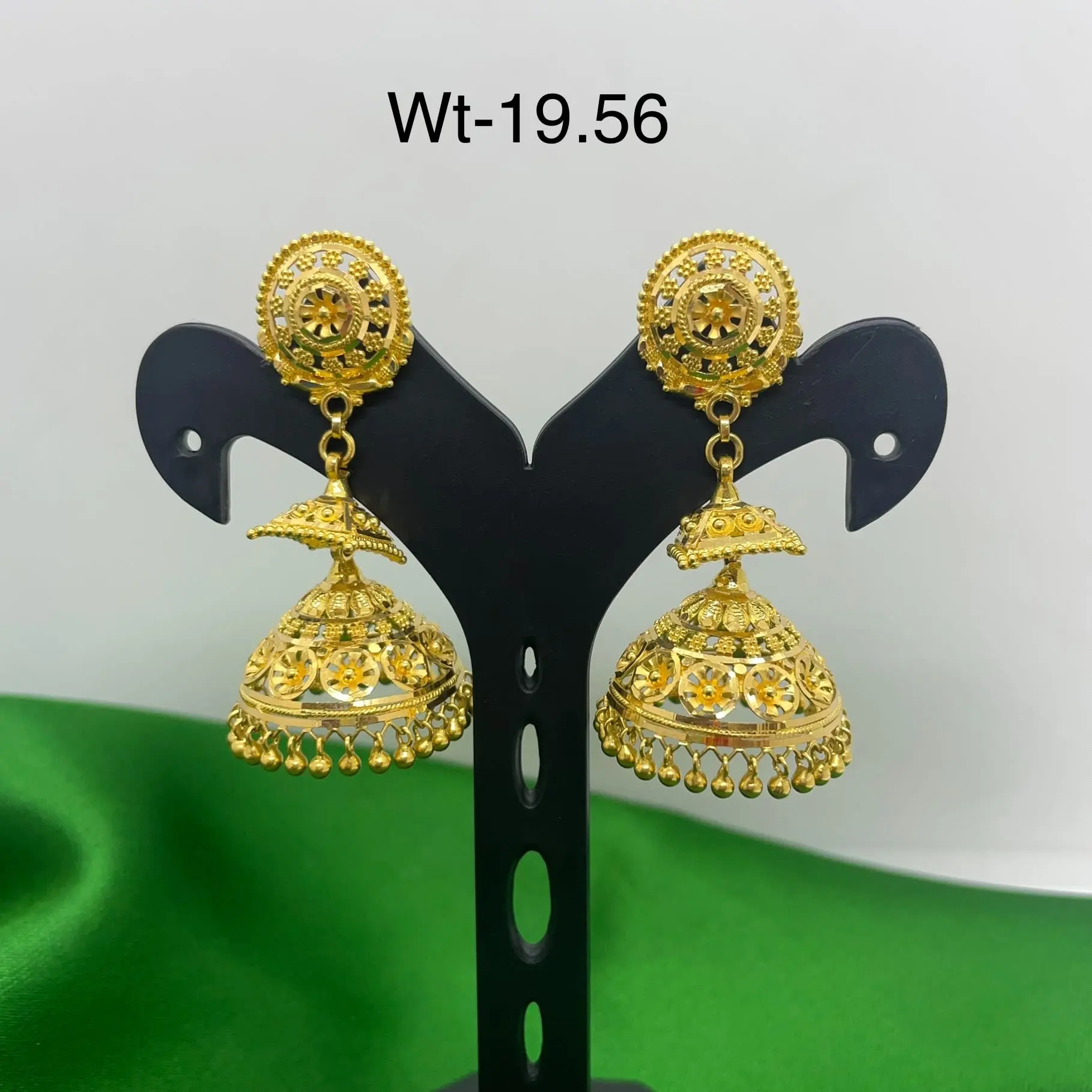 Trendy Gold Jhumka