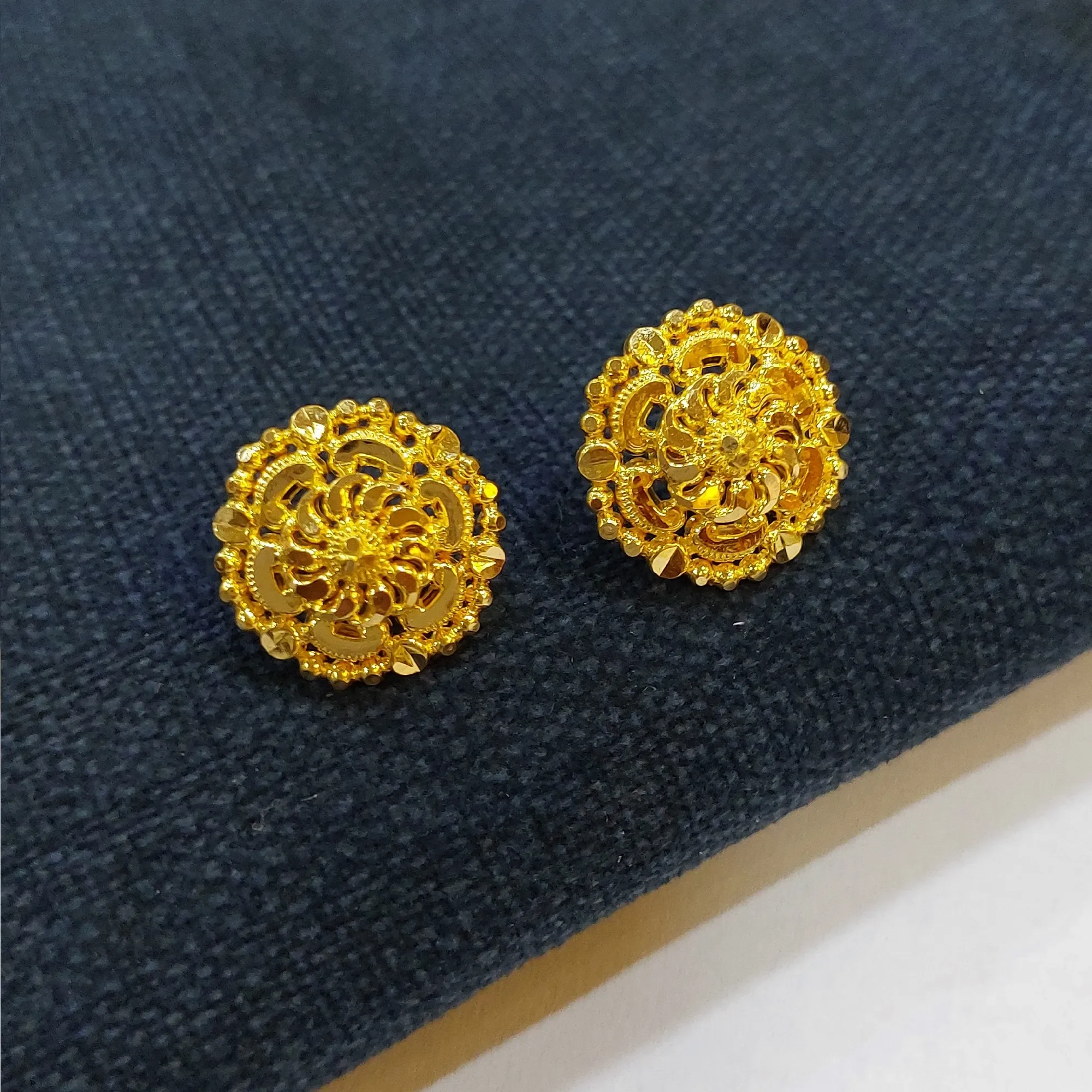 Teandy Gold Tops