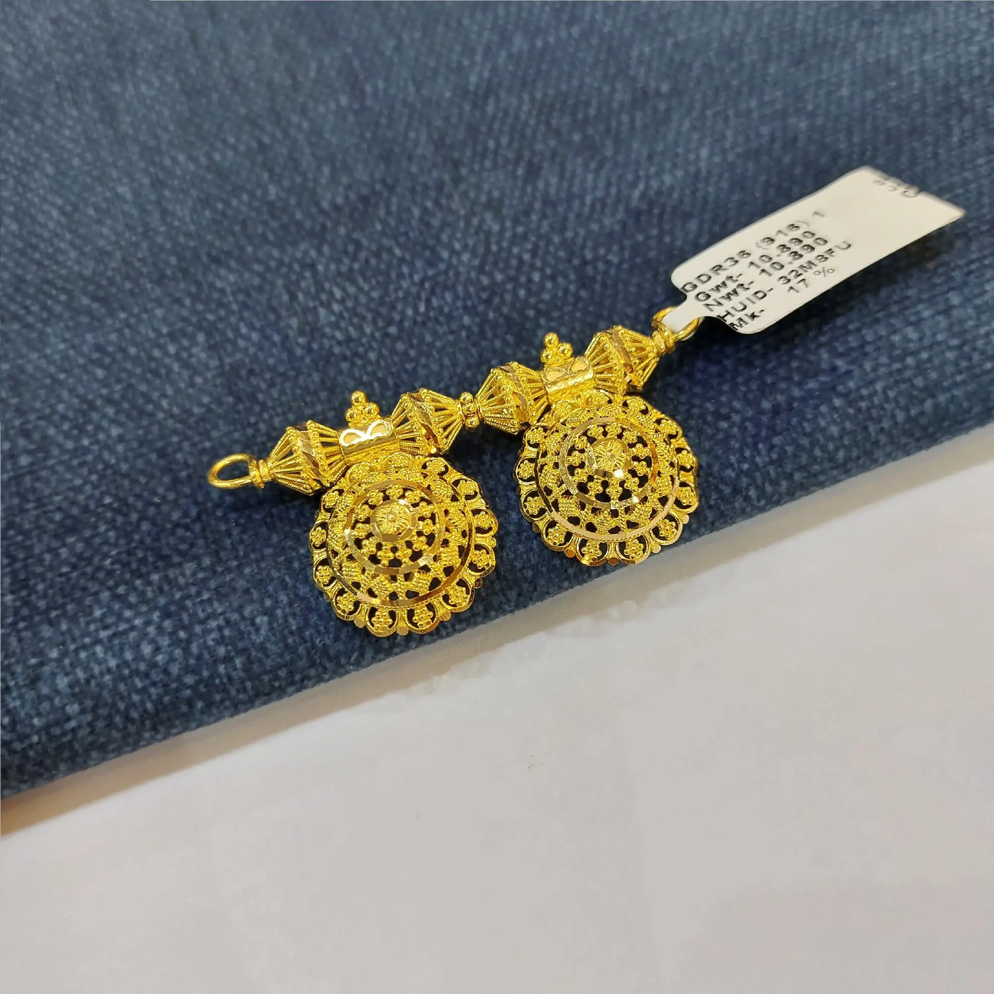 Trending Mangalsutra Wati Pendant
