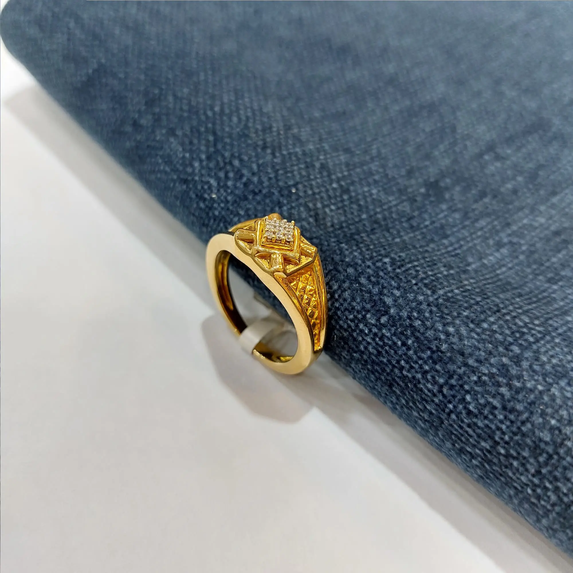 Trending Gents Ring