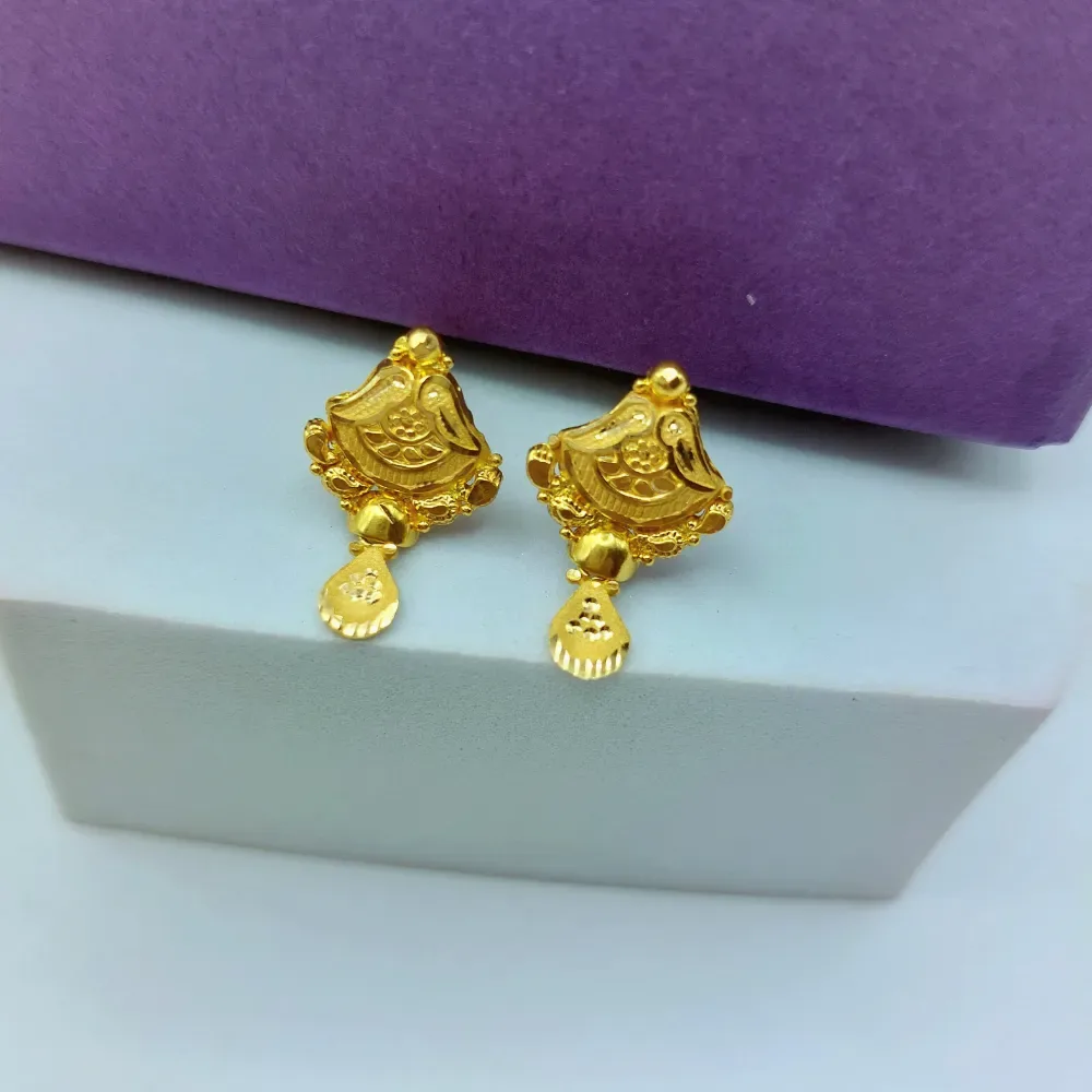 Stunning 22k Gold Earrings