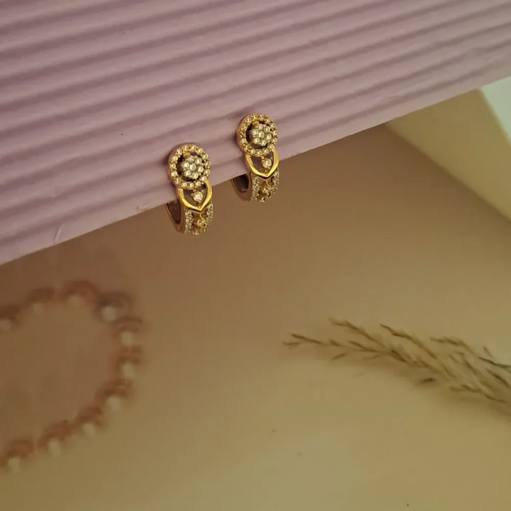 CZ Gold Earring