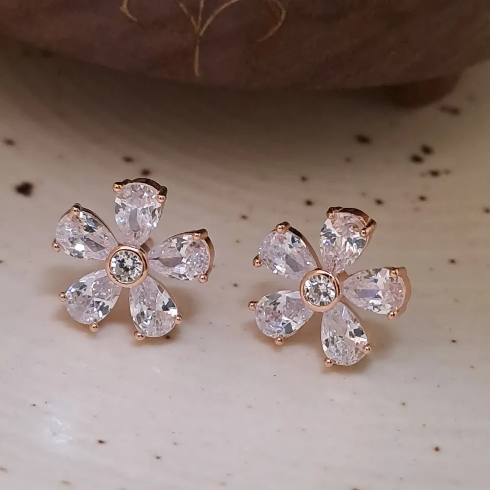 Flower silver Studs