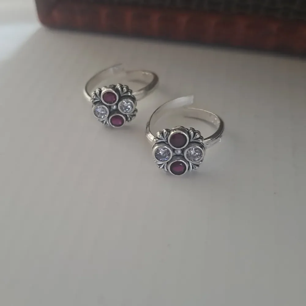 Fancy Toe Rings