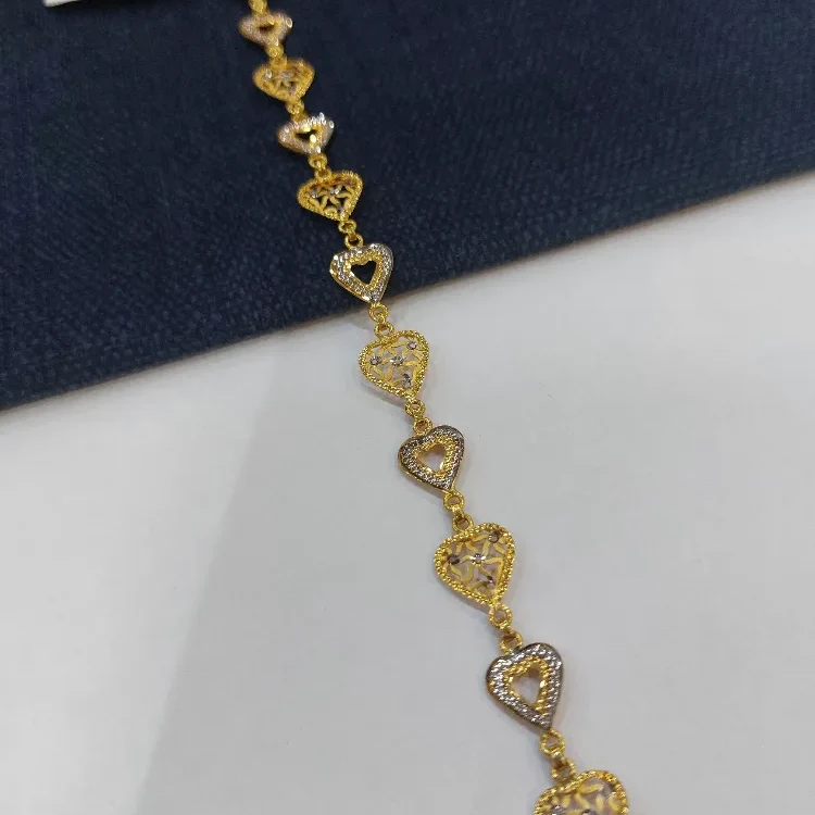 Style Bracelet With Rodium