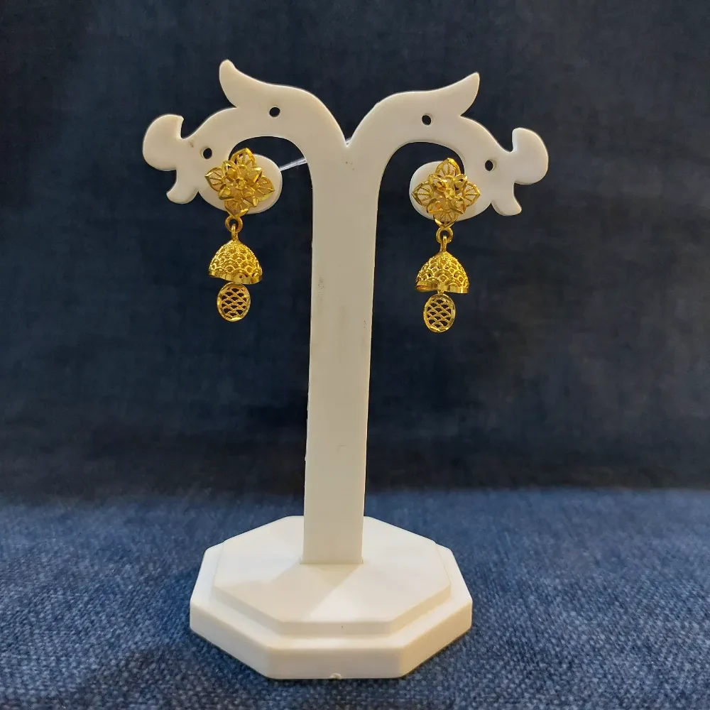Style Gold Jhumka