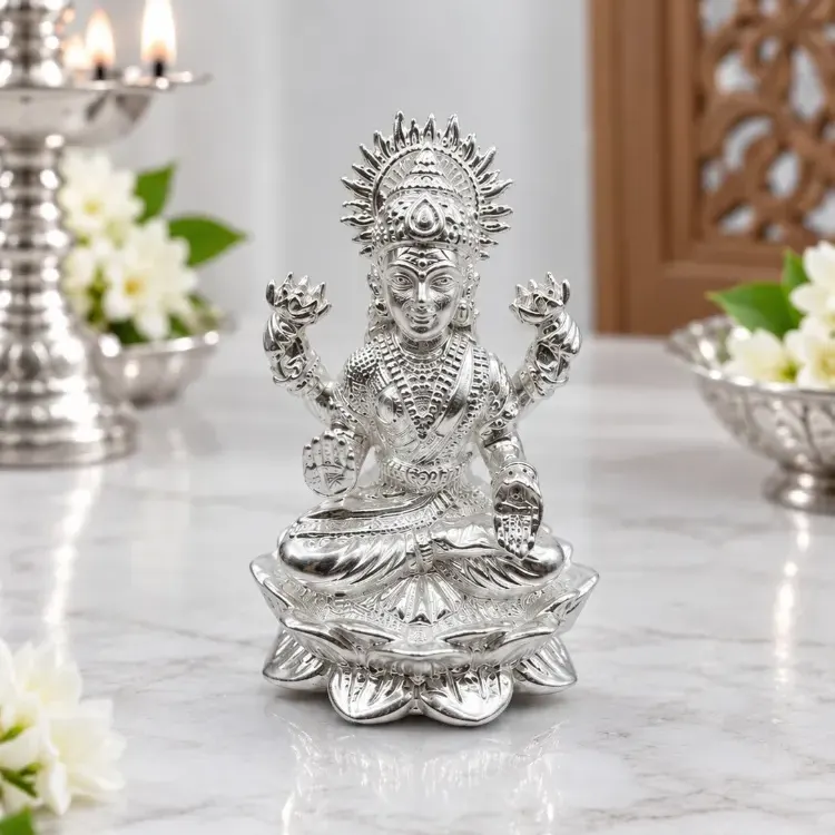 Maa Laxmi Silver Solid Murti