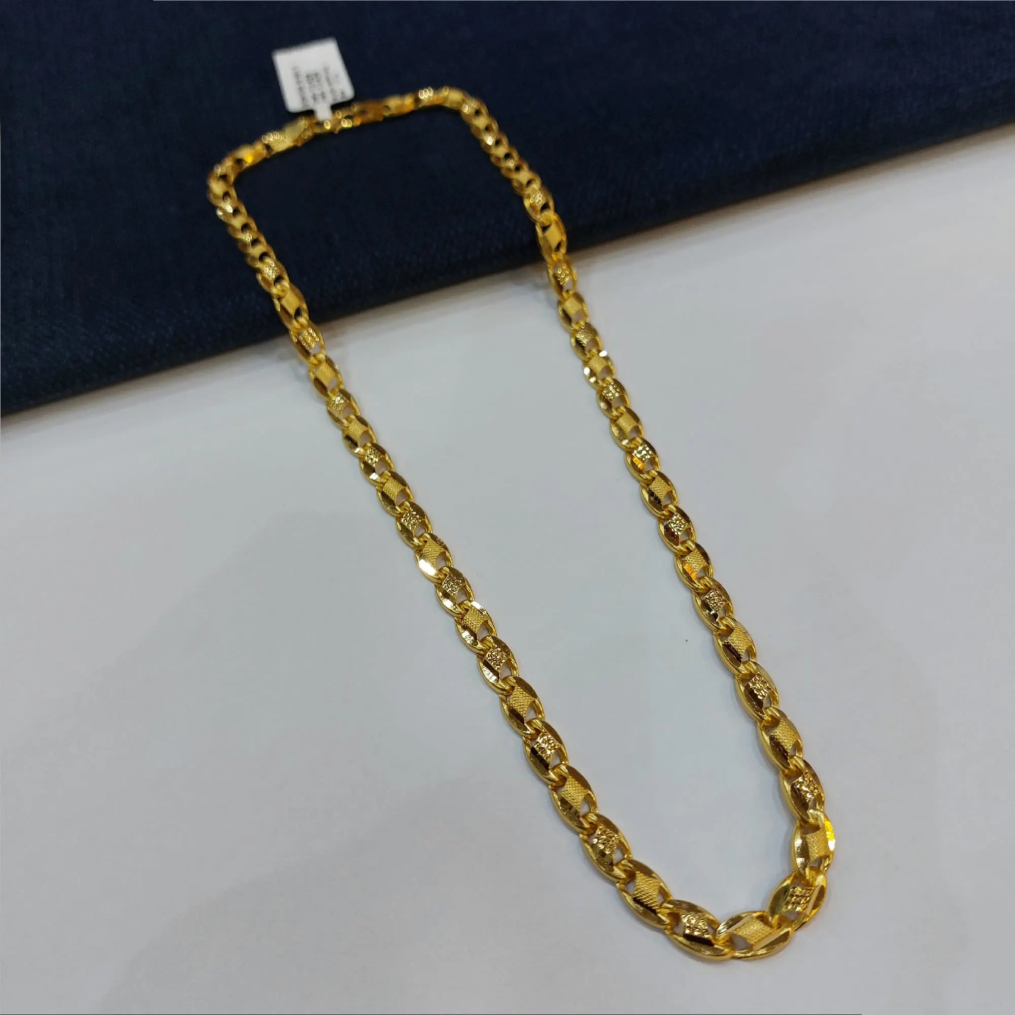 Style Gold Gents Chain