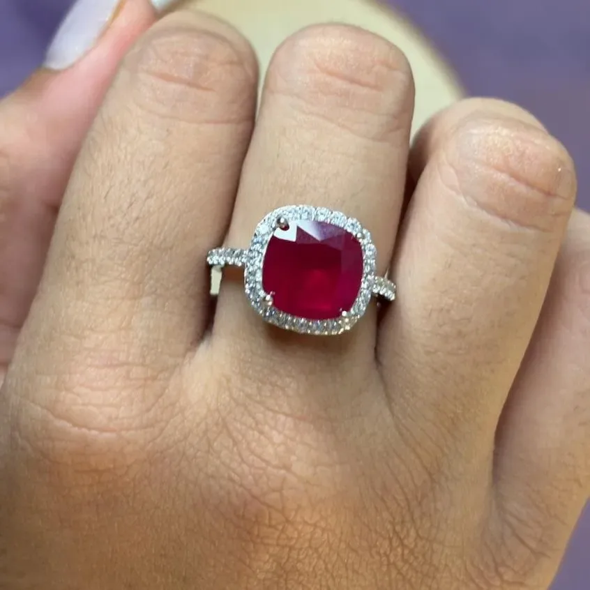 Classy Silver Ring