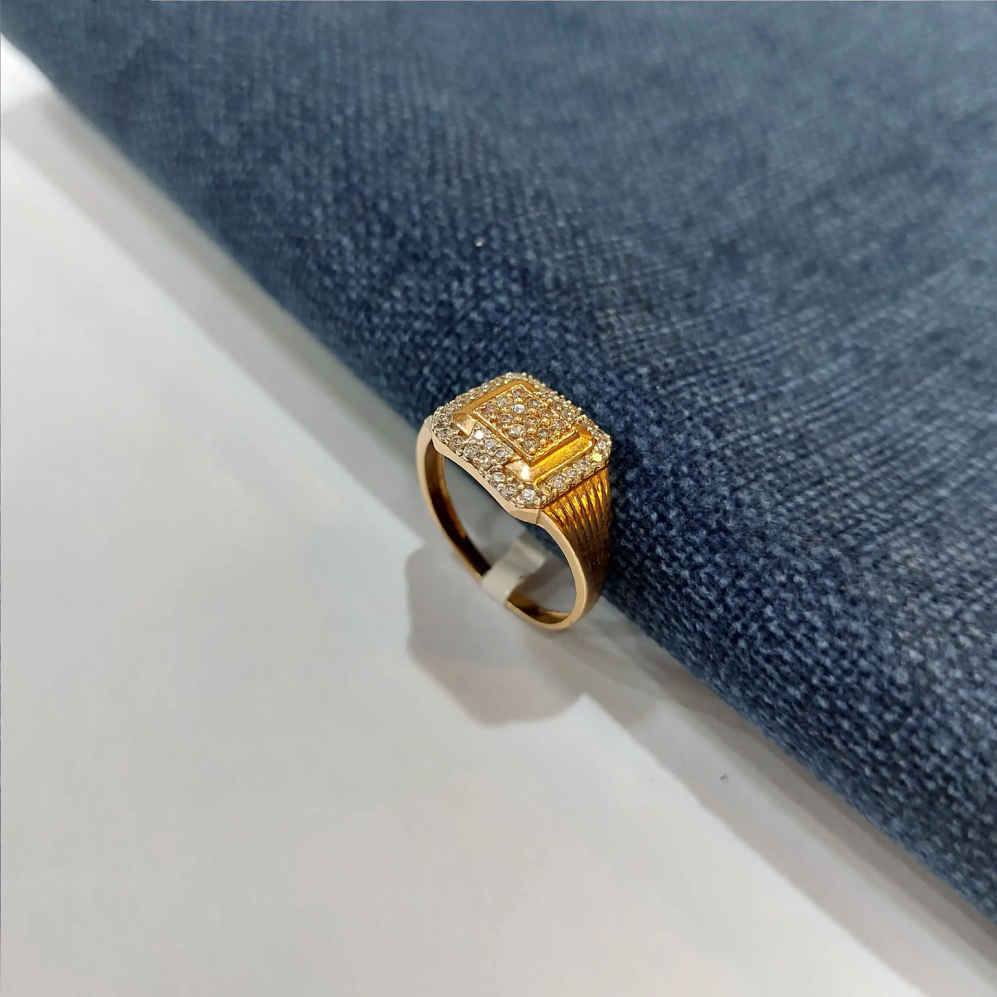 Trendy Gents American Diamond Ring