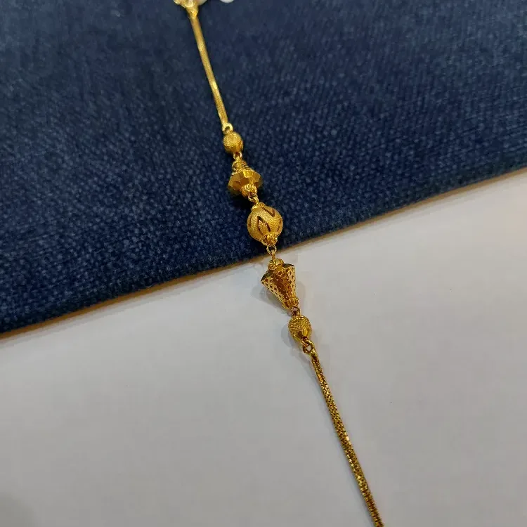 Style Gold Ladies Bracelet