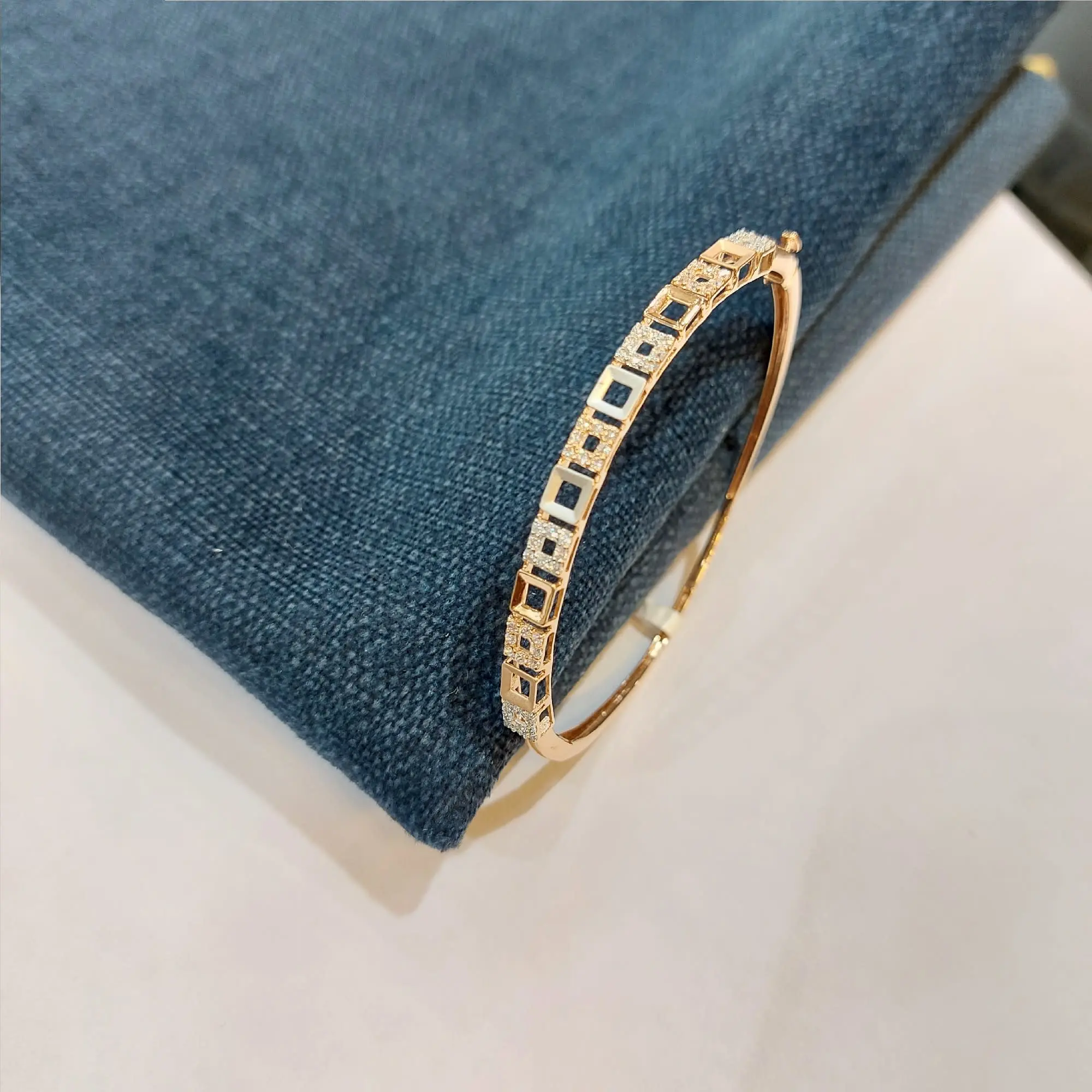 Rose Gold Kada